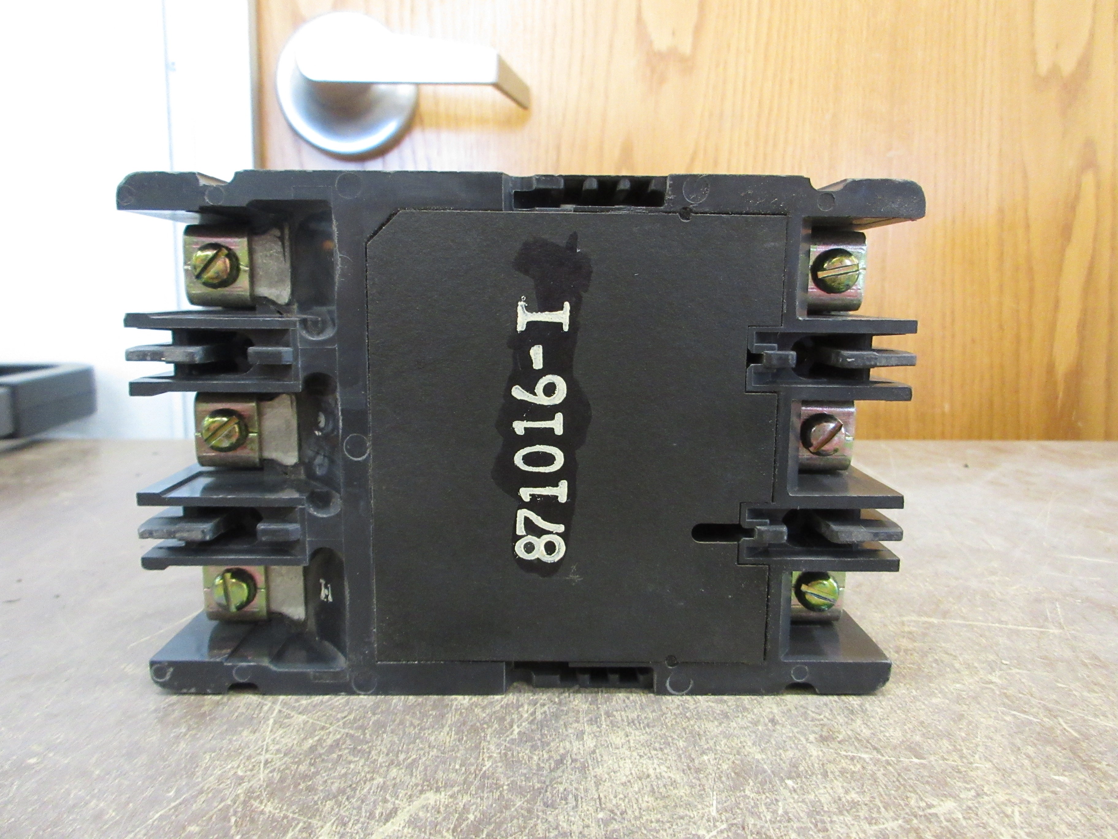 Cutler-Hammer Circuit Breaker HMCP030H1C 30A 600V 3P New Surplus