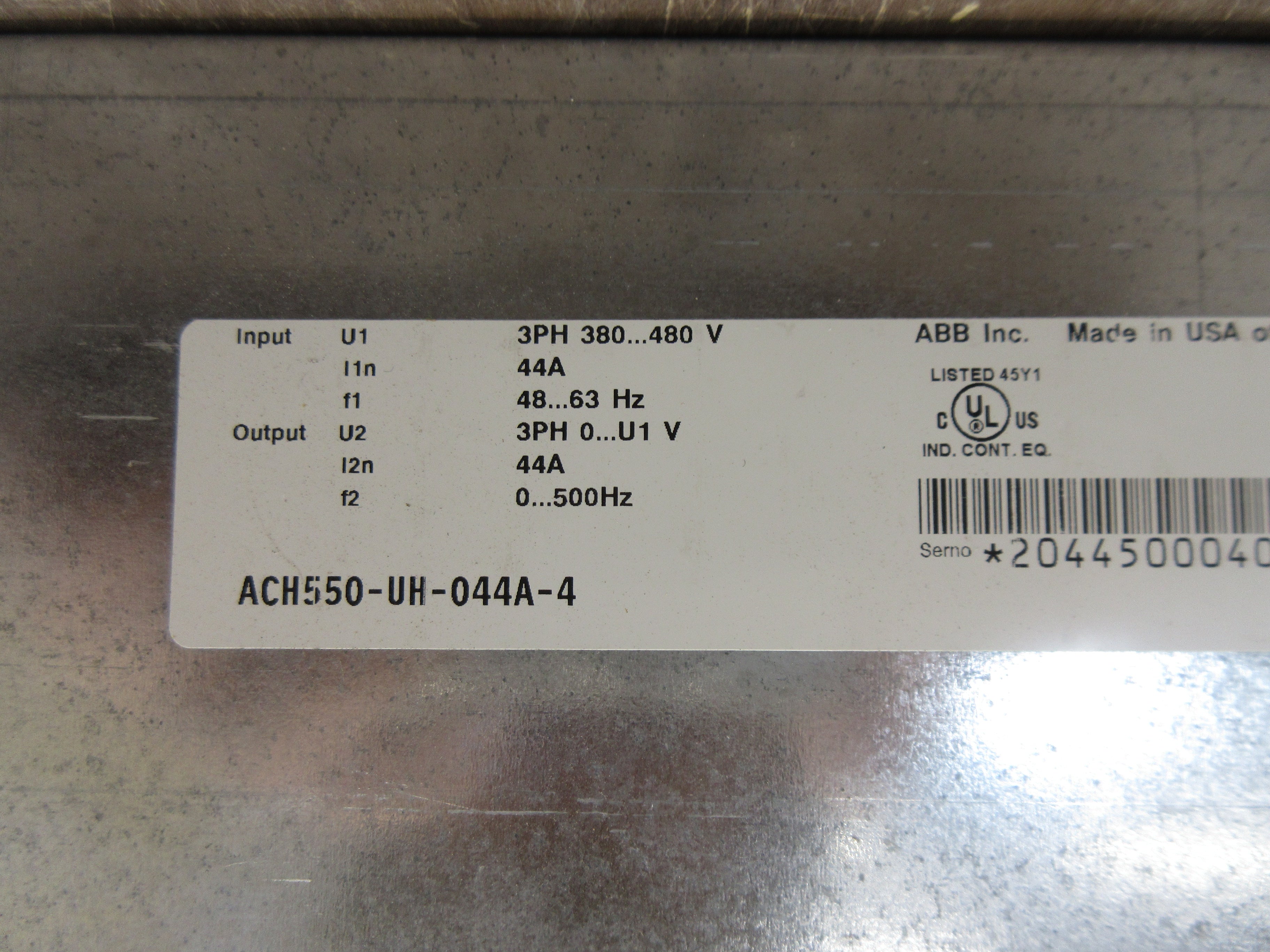ABB ACH550 AC Drive ACH550-UH-044A-4 30HP 3Ph *No Keypad* Used