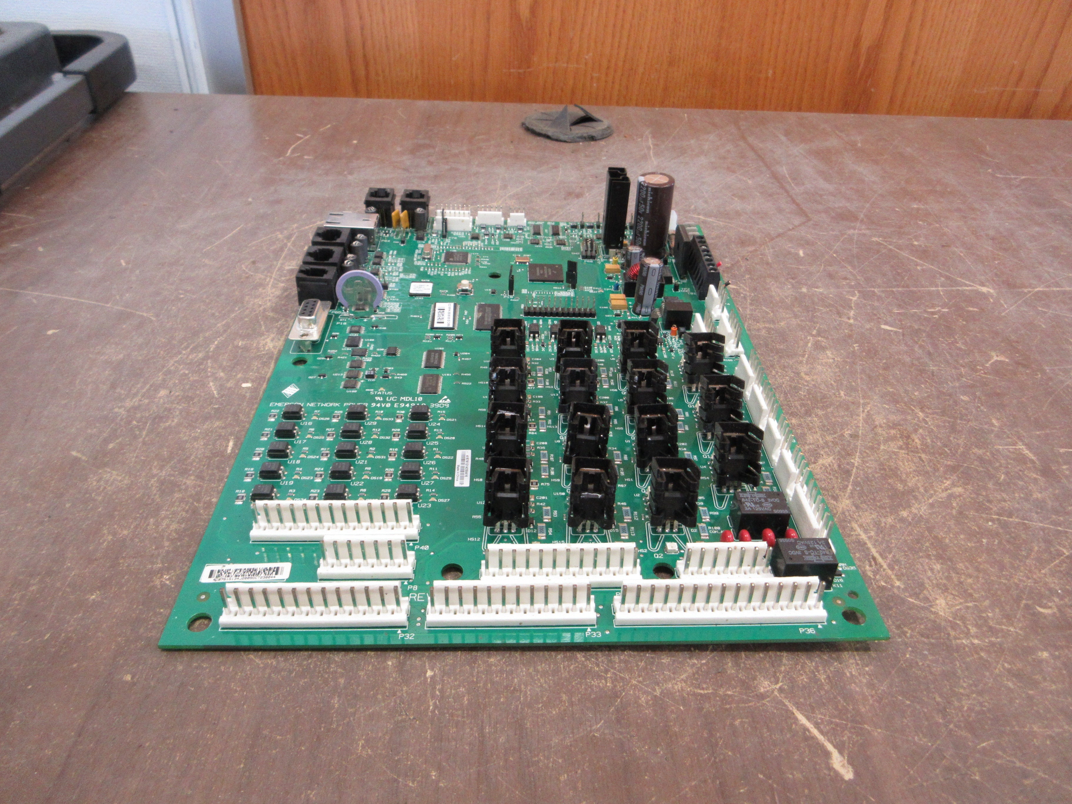 Emerson Liebert PWA ENU Icom Control Module 416761G1 Rev. 34 Used