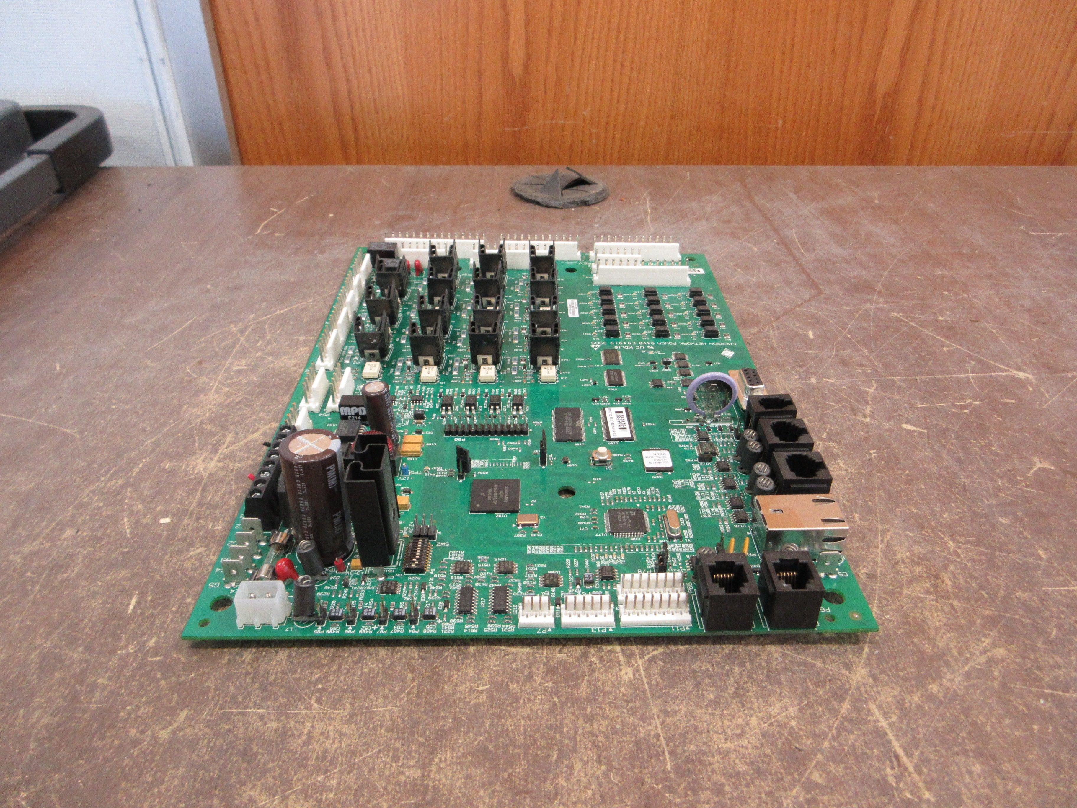 Emerson Liebert PWA ENU Icom Control Module 416761G1 Rev. 34 Used