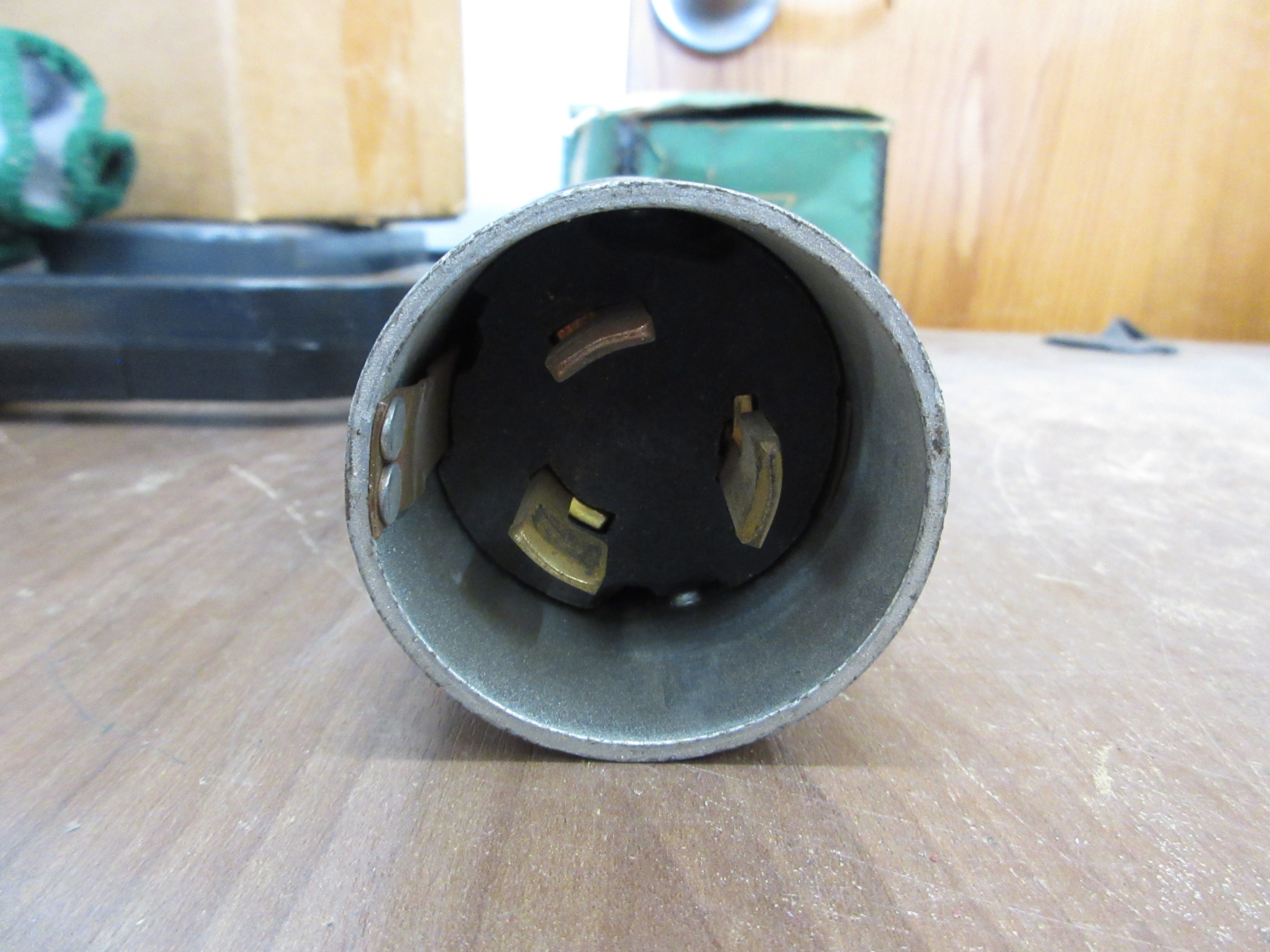 Hubbell Twist-Lock Plug 50A 600V Grounded Used