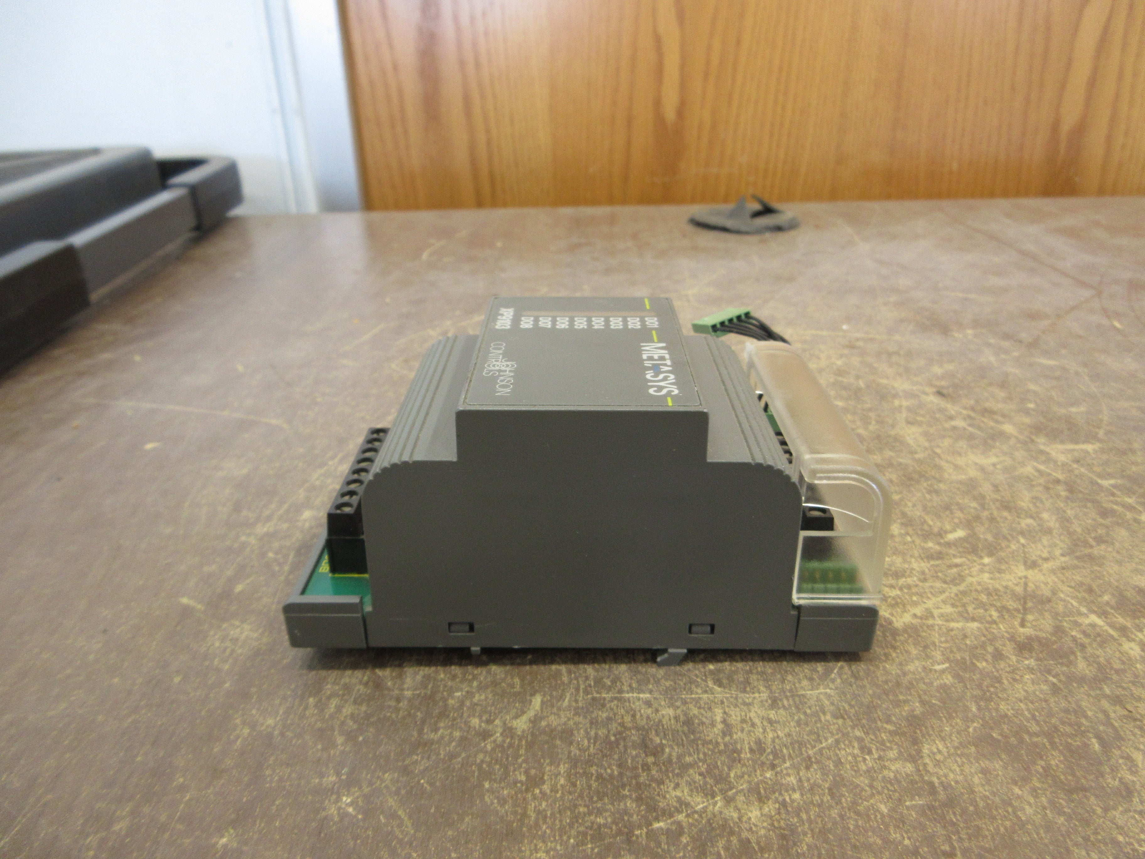 Johnson Controls Metasys XT9103 Expansion Module XP-9103-8004 Used