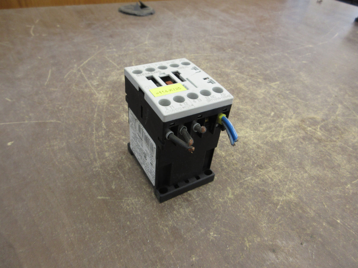Siemens Sirius Contactor 3RT1016-1BB42 24VDC Coil 20A 600V Used