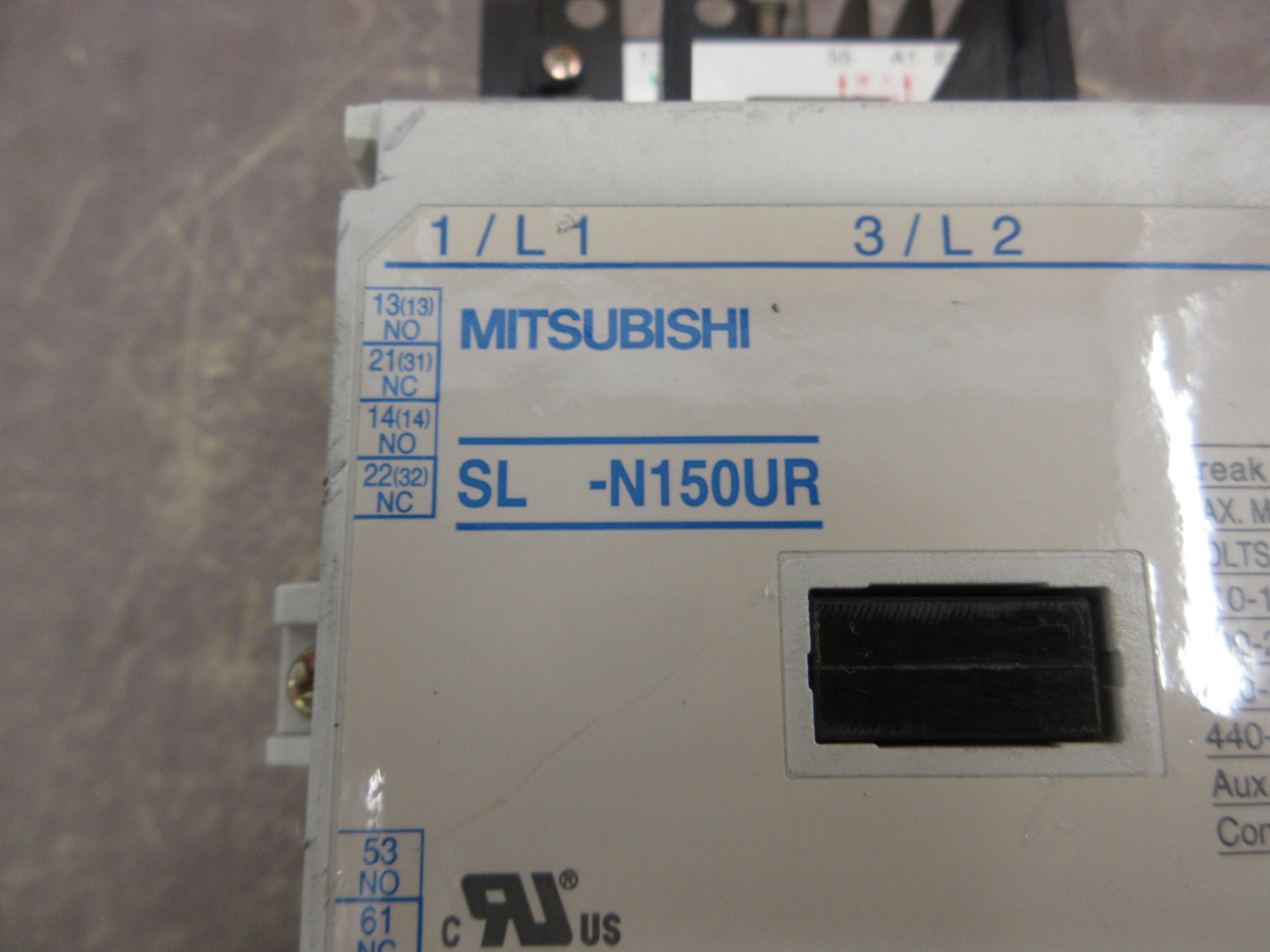 Mitsubishi Latch Contactor SL-N150UR 200-240VAC/200-220VDC Coil 150A 600V Used