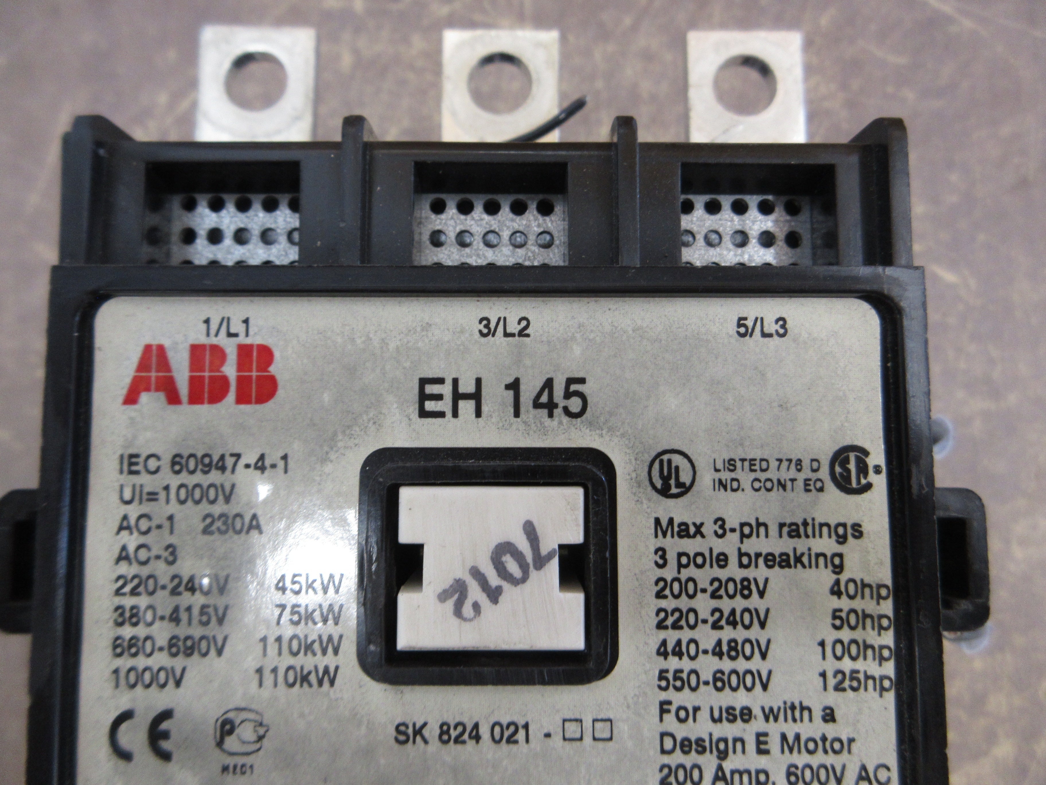 ABB Contactor EH 145 24VDC Coil 200A 600V *Chipped Corner* Used