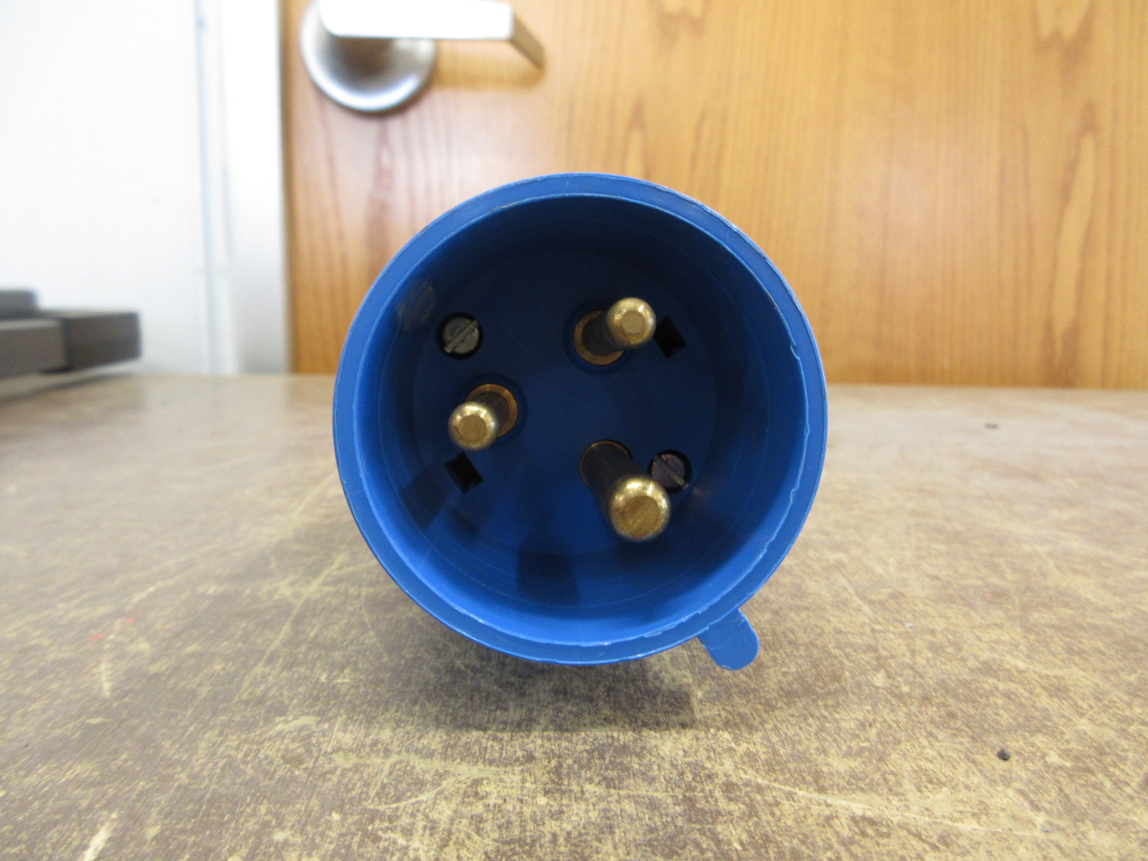 ABL17 Plug S 32.20 32A 220-240V 2P+G Used