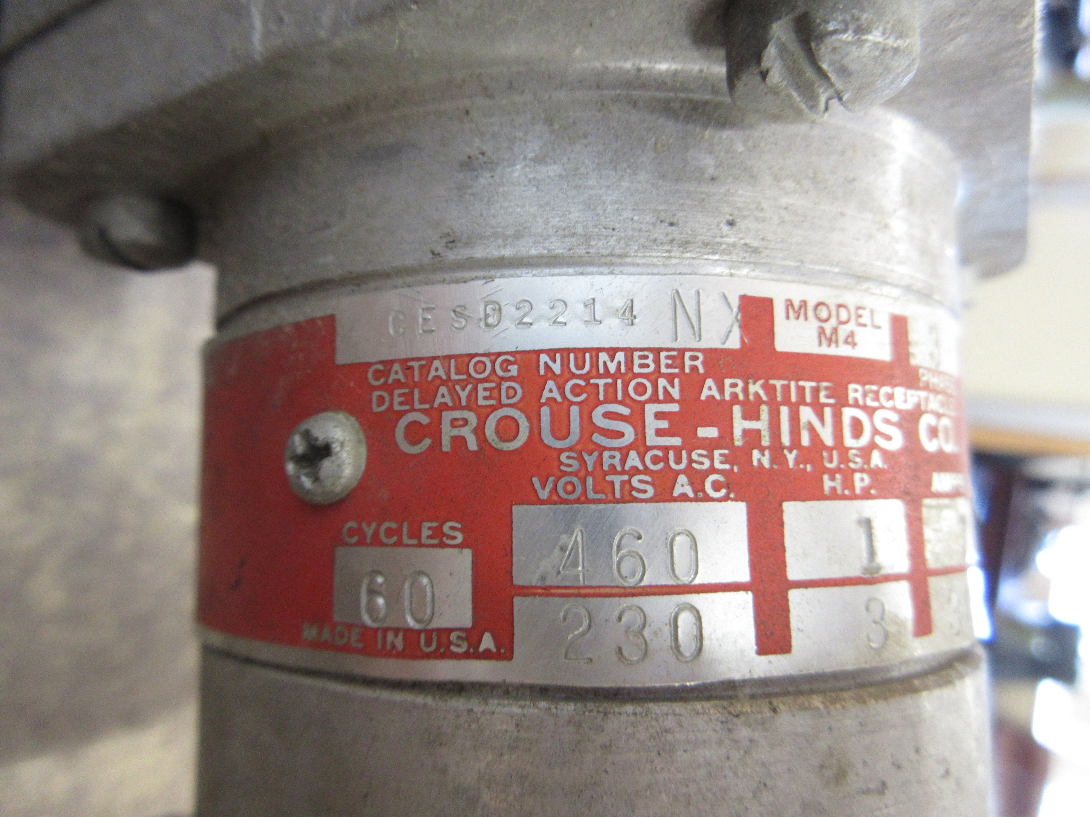 Crouse-Hinds Arktite Receptacle CESD2214NX Model M4 30A 230/460V 60Hz 3Ph Used