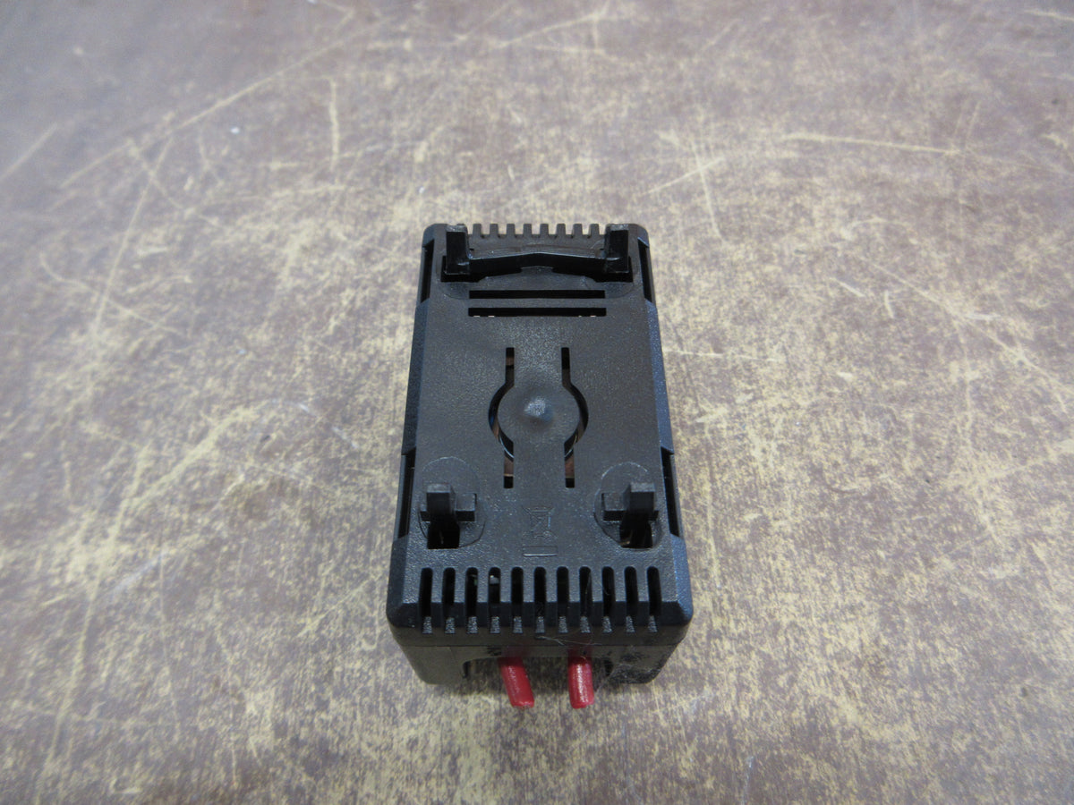 Hoffmann Temperature Control A-TEMNO Mod-No. 01145.9-00 Range: 32-140° F Used