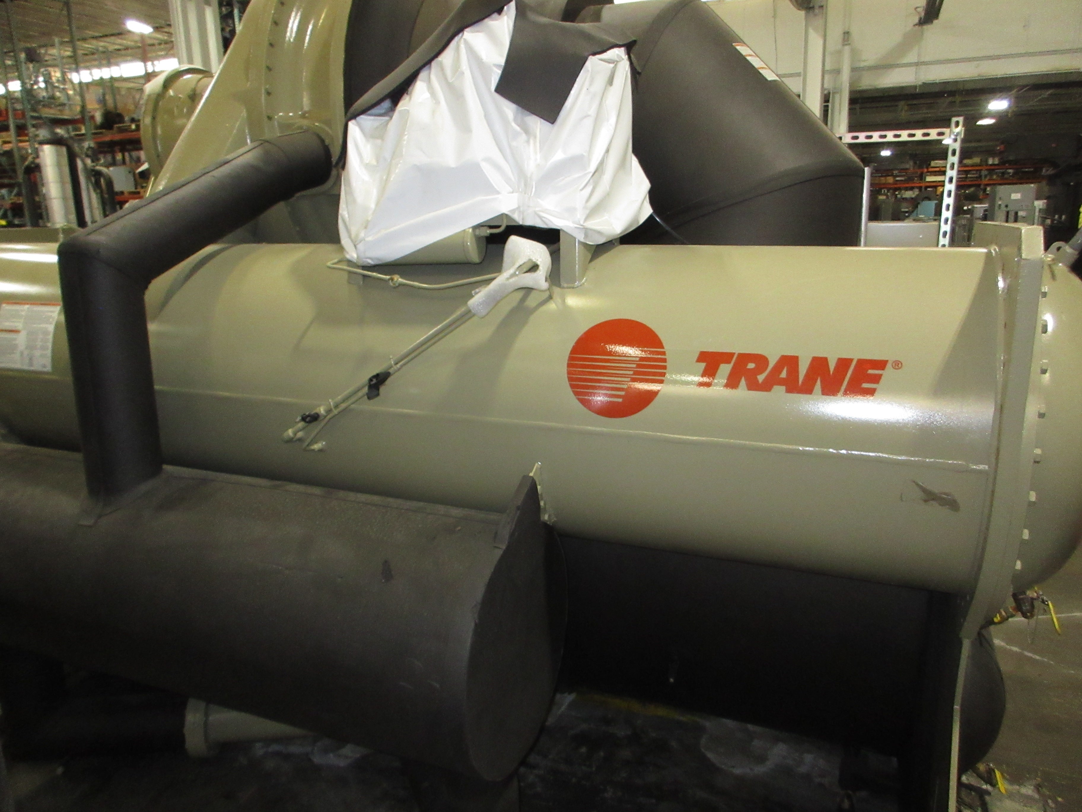 Trane CVHF760 Water Cooled Chiller CVHF760F15P0PC0303 760 ton 460V New Take Out