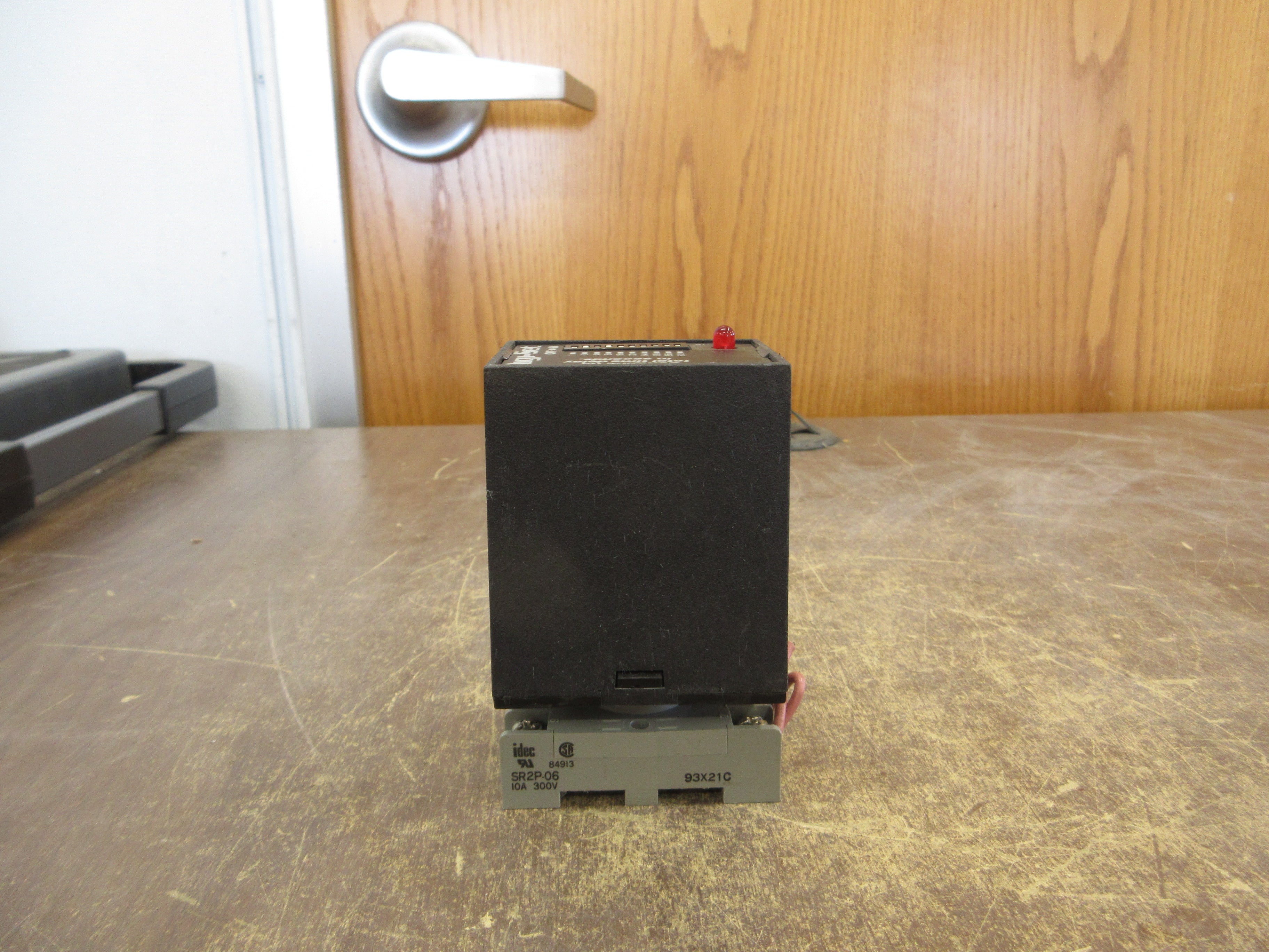 SSAC Time Delay Relay TDM120AL 120VAC w/ Base Used