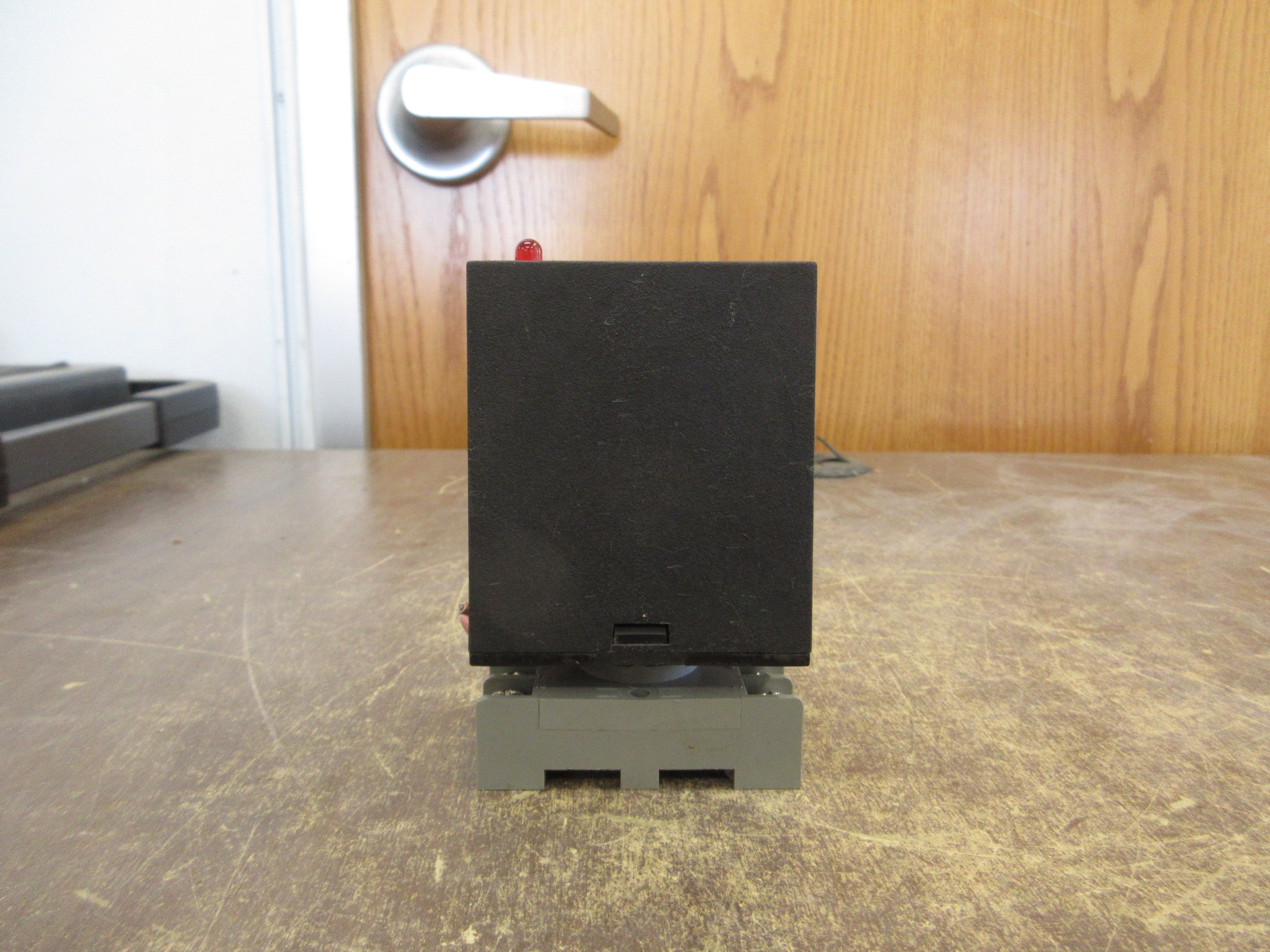 SSAC Time Delay Relay TDM120AL 120VAC w/ Base Used