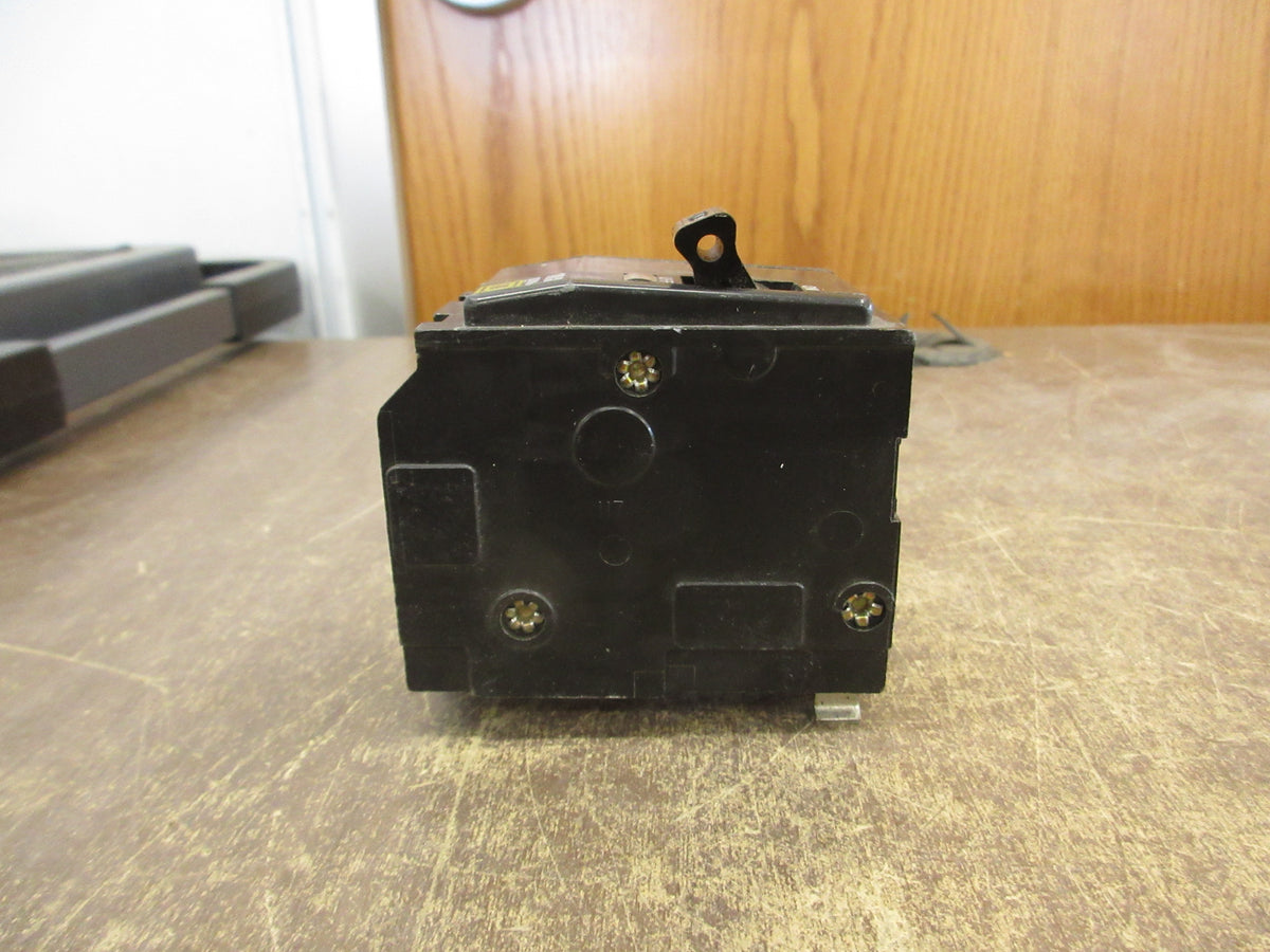 Square D Clip-On Circuit Breaker QO220 20A 120/240V 2P *Lot of 2* Used