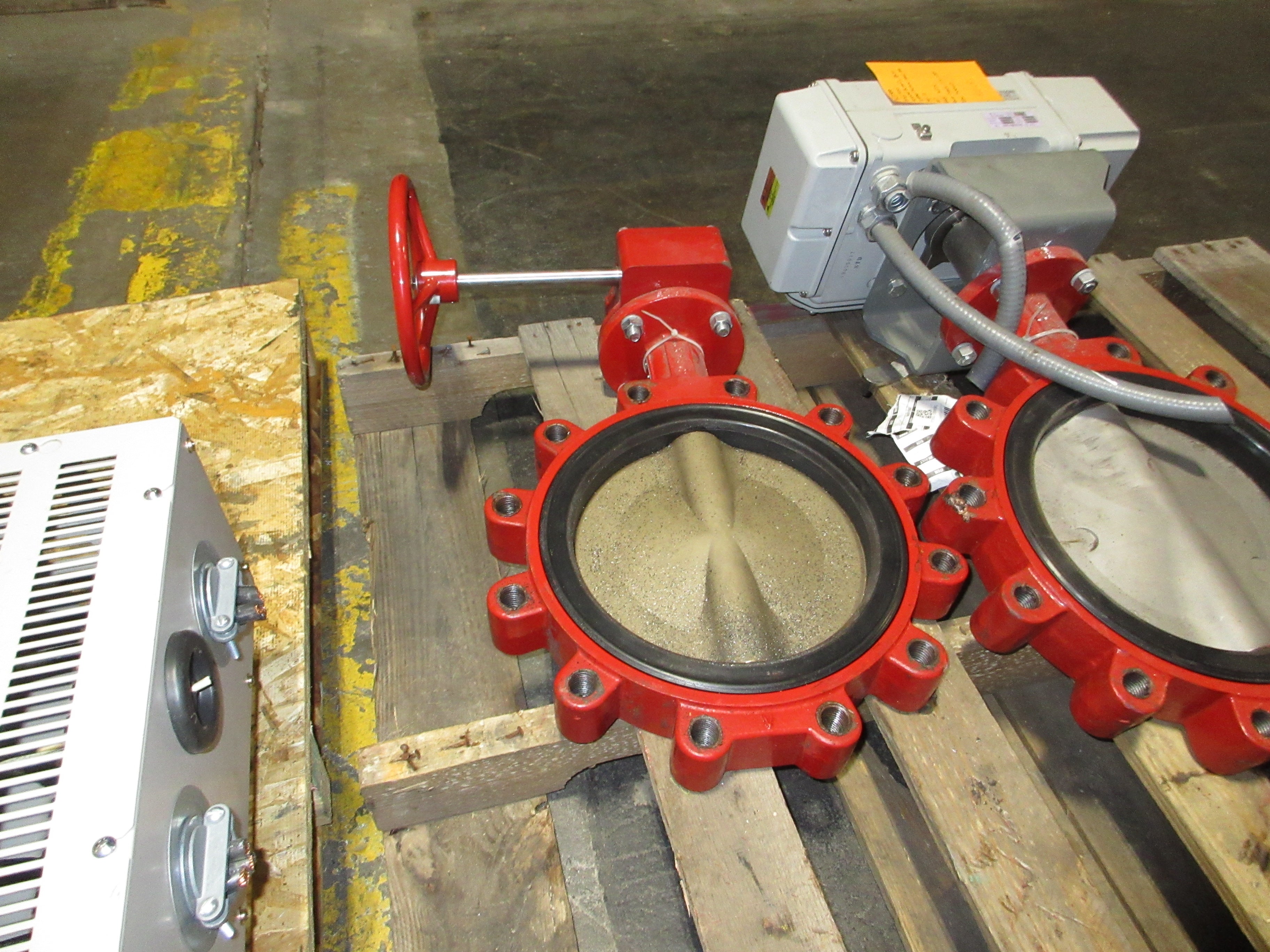 Bray Butterfly Valve 31H1000 Ser. 31H Body: A536 10" New Takeout