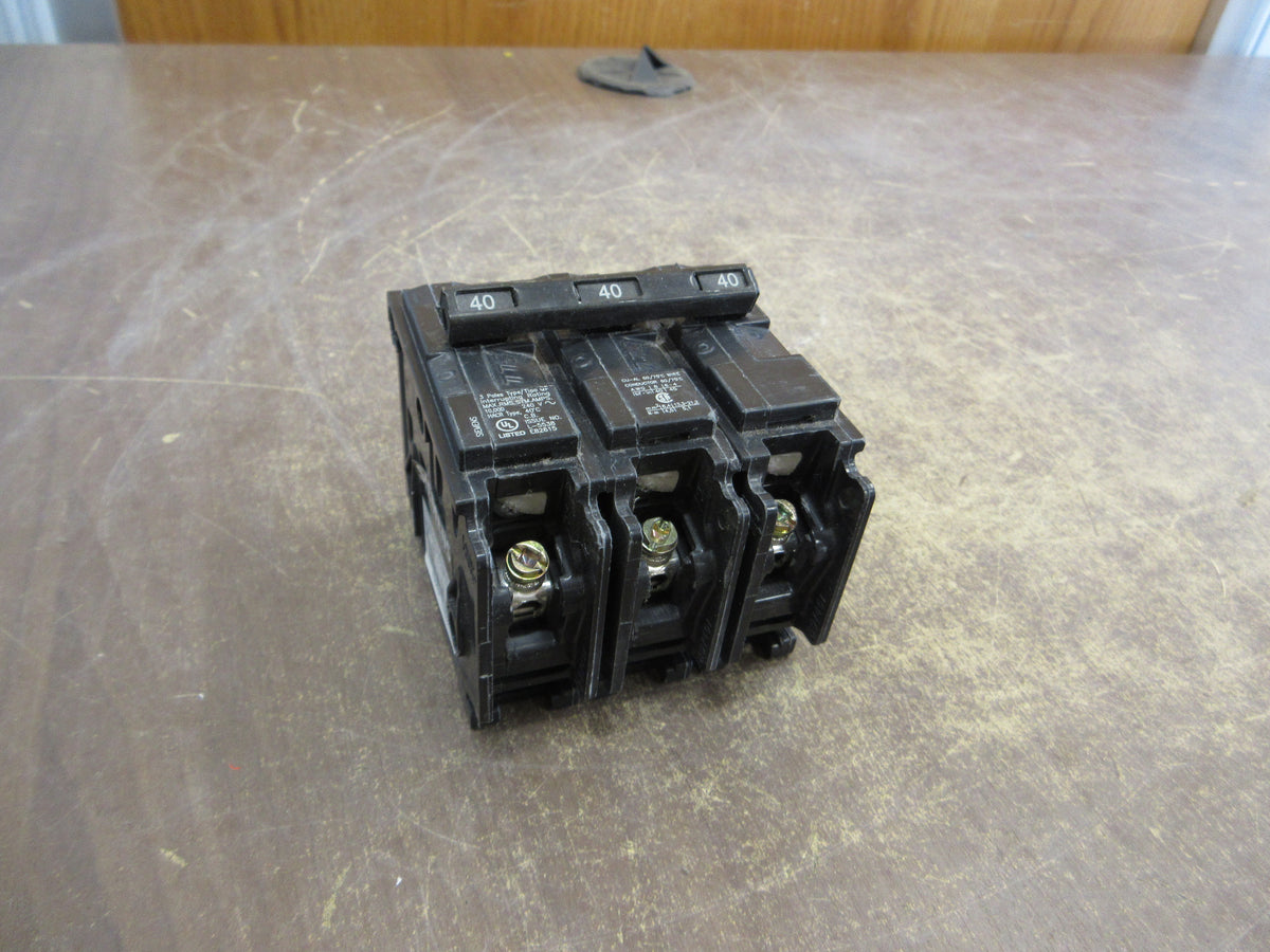 Siemens Type QP Clip-On Circuit Breaker Q340 40A 240V 3P Used