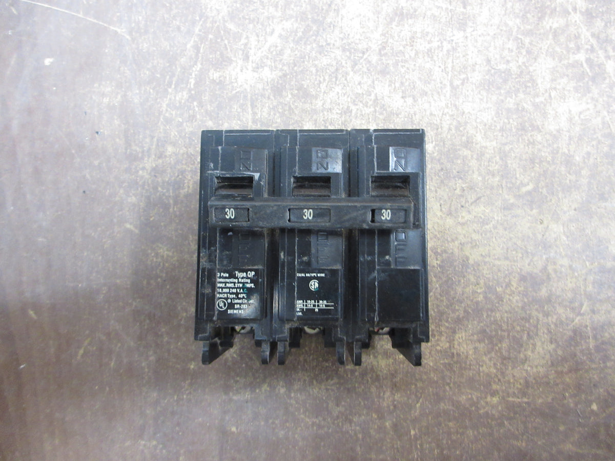 Siemens Type QP Clip-On Circuit Breaker Q330 30A 240V 3P Used