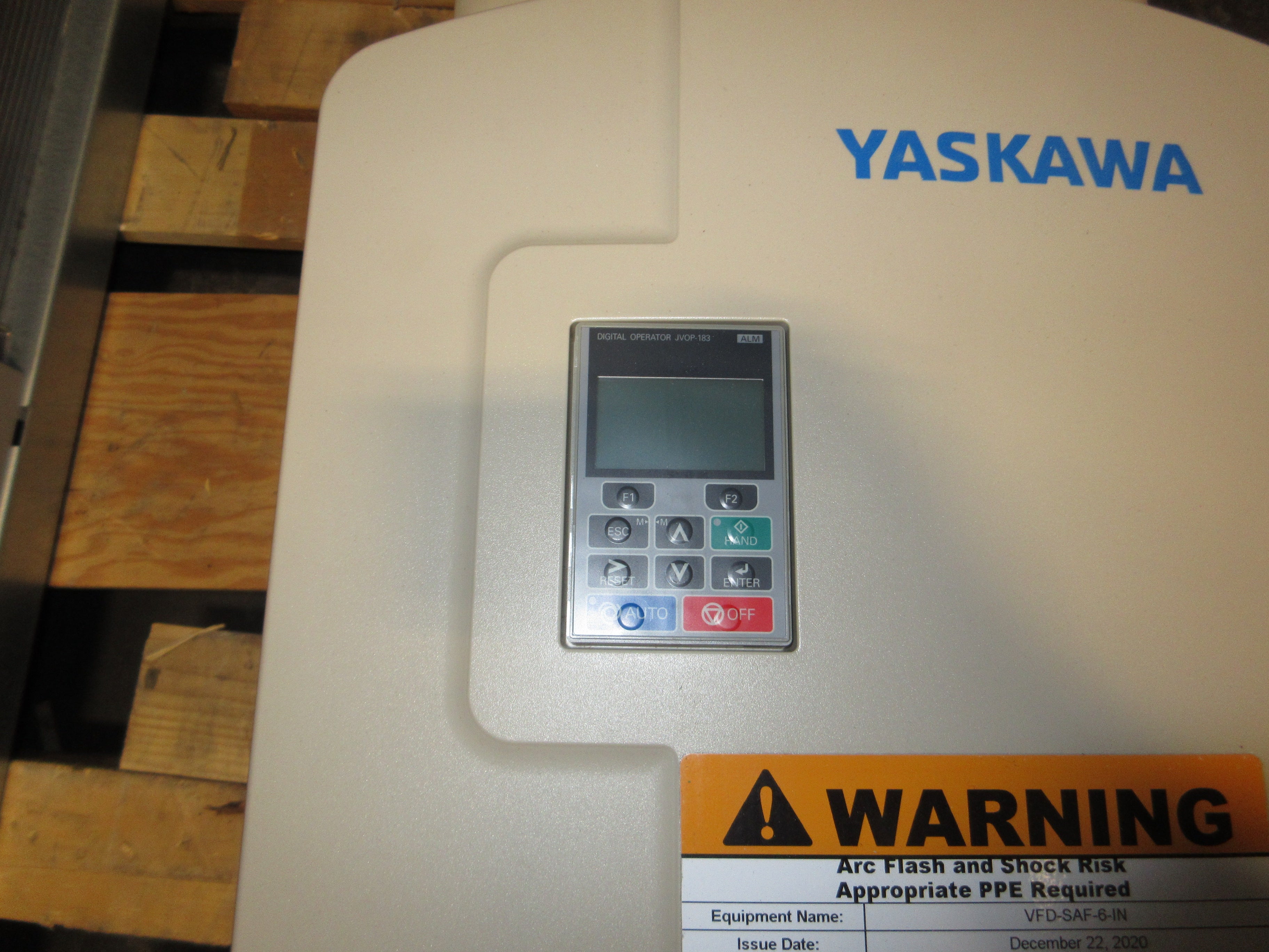 Yaskawa Z1000 AC Drive w/ Bypass Z1B1B065PMB 50HP 3Ph w/ Keypad Used