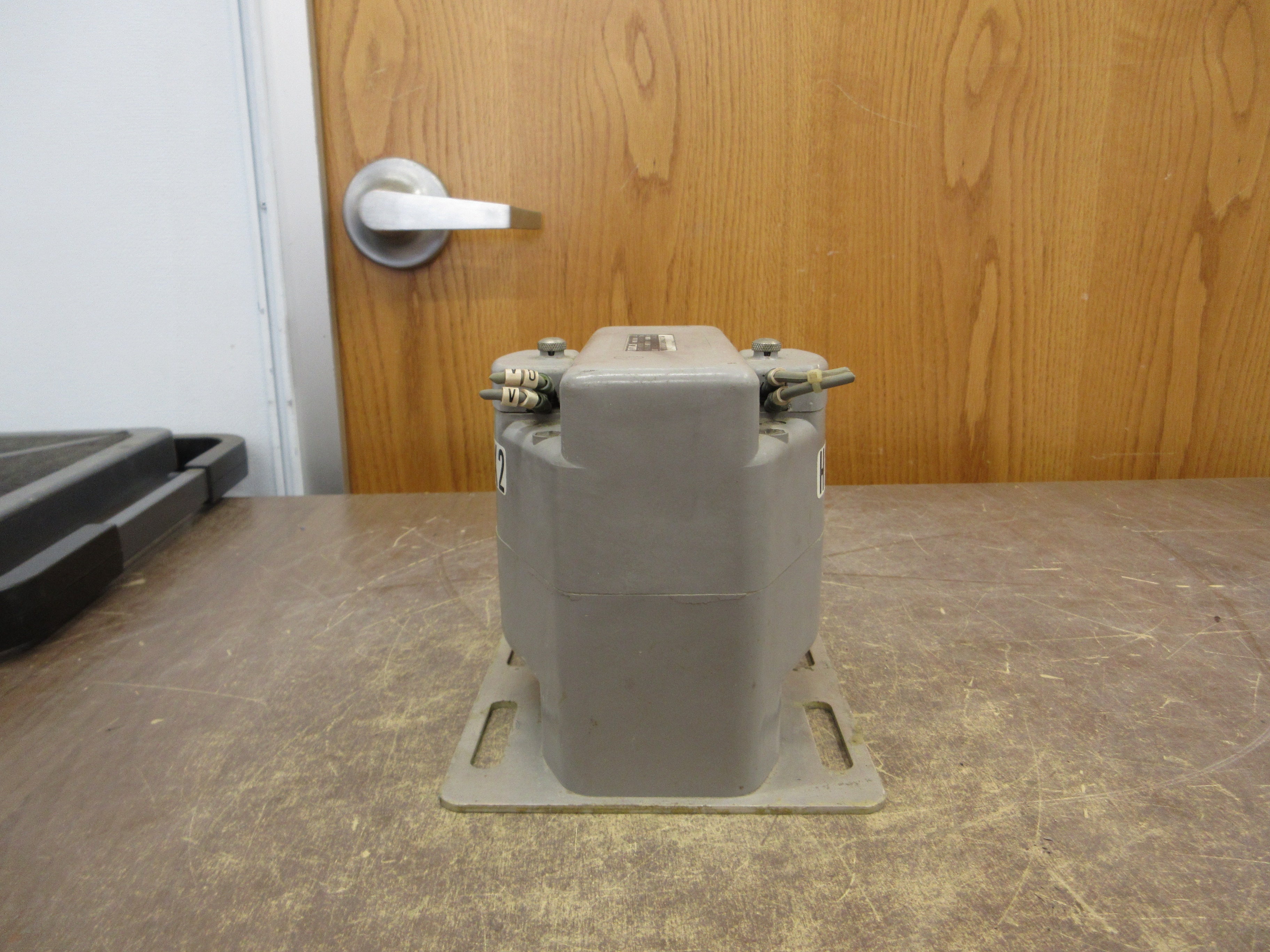 Electromagnetic Industries Potential Transformer 450-288 Pri: 288V Ratio 2.4:1
