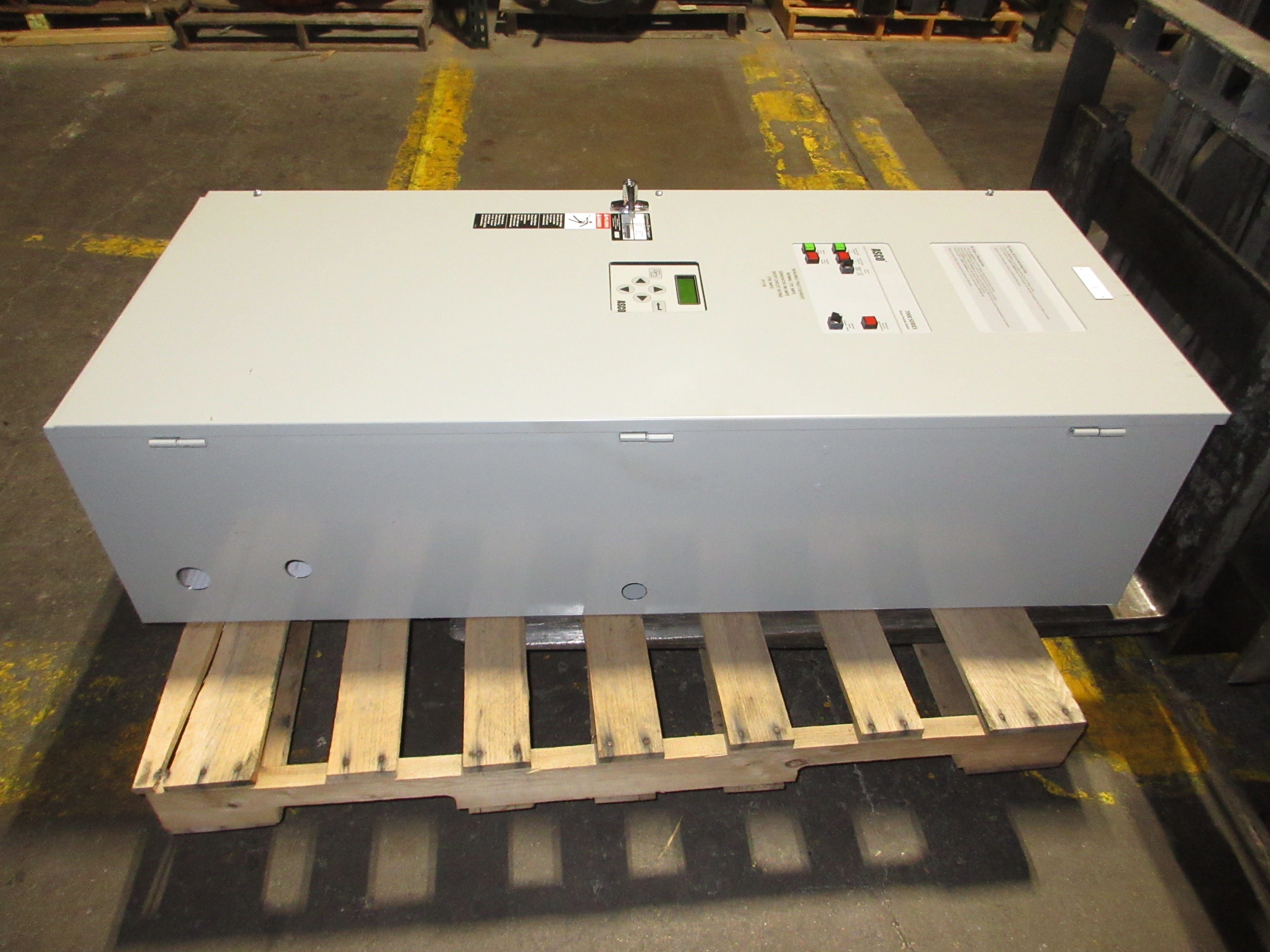 Asco 7000 Series Automatic Transfer Switch J07ATSA30150C5XC 150A 208V 3Ph Used