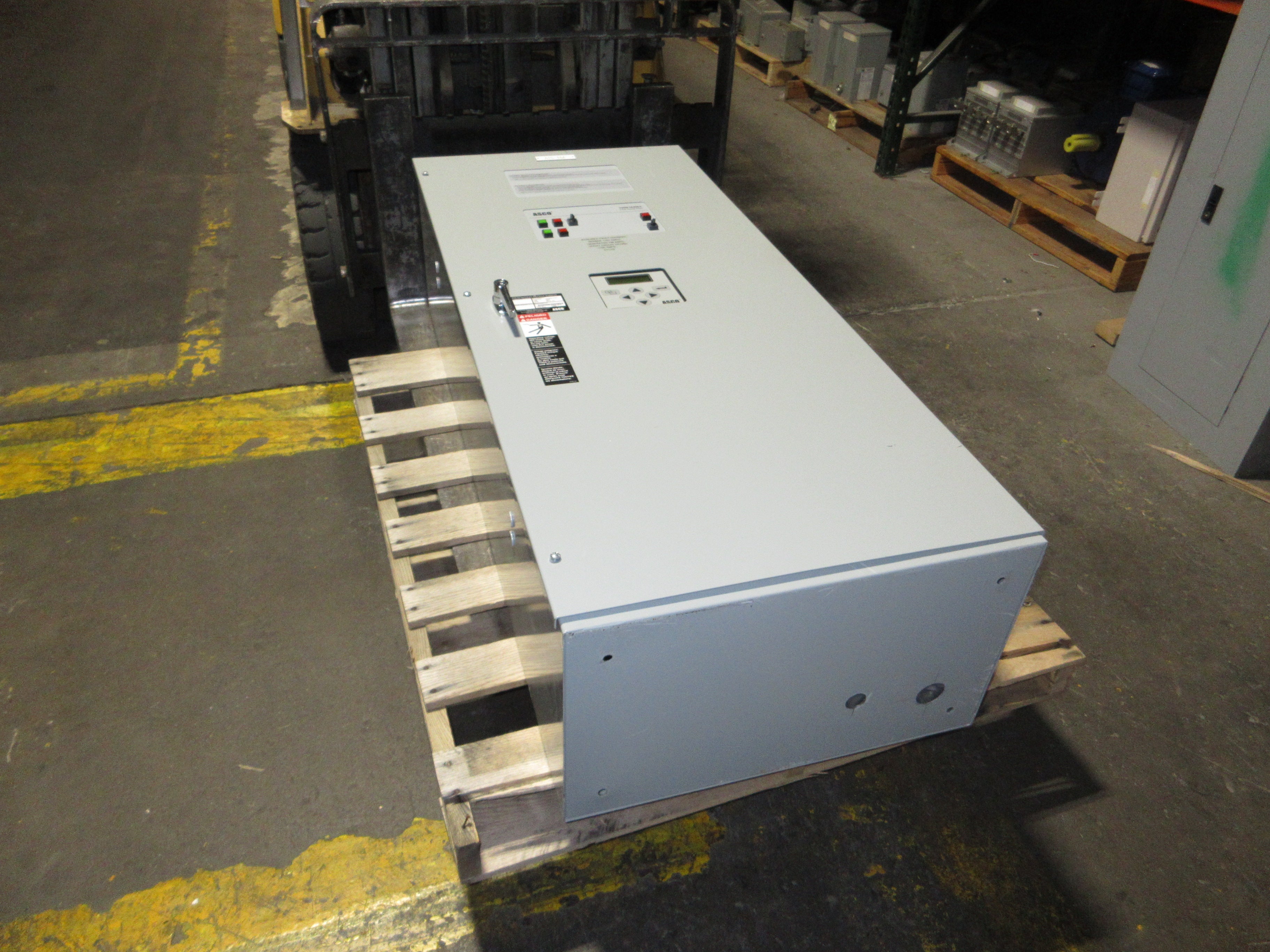 Asco 7000 Series Automatic Transfer Switch J07ATSA30150C5XC 150A 208V 3Ph Used