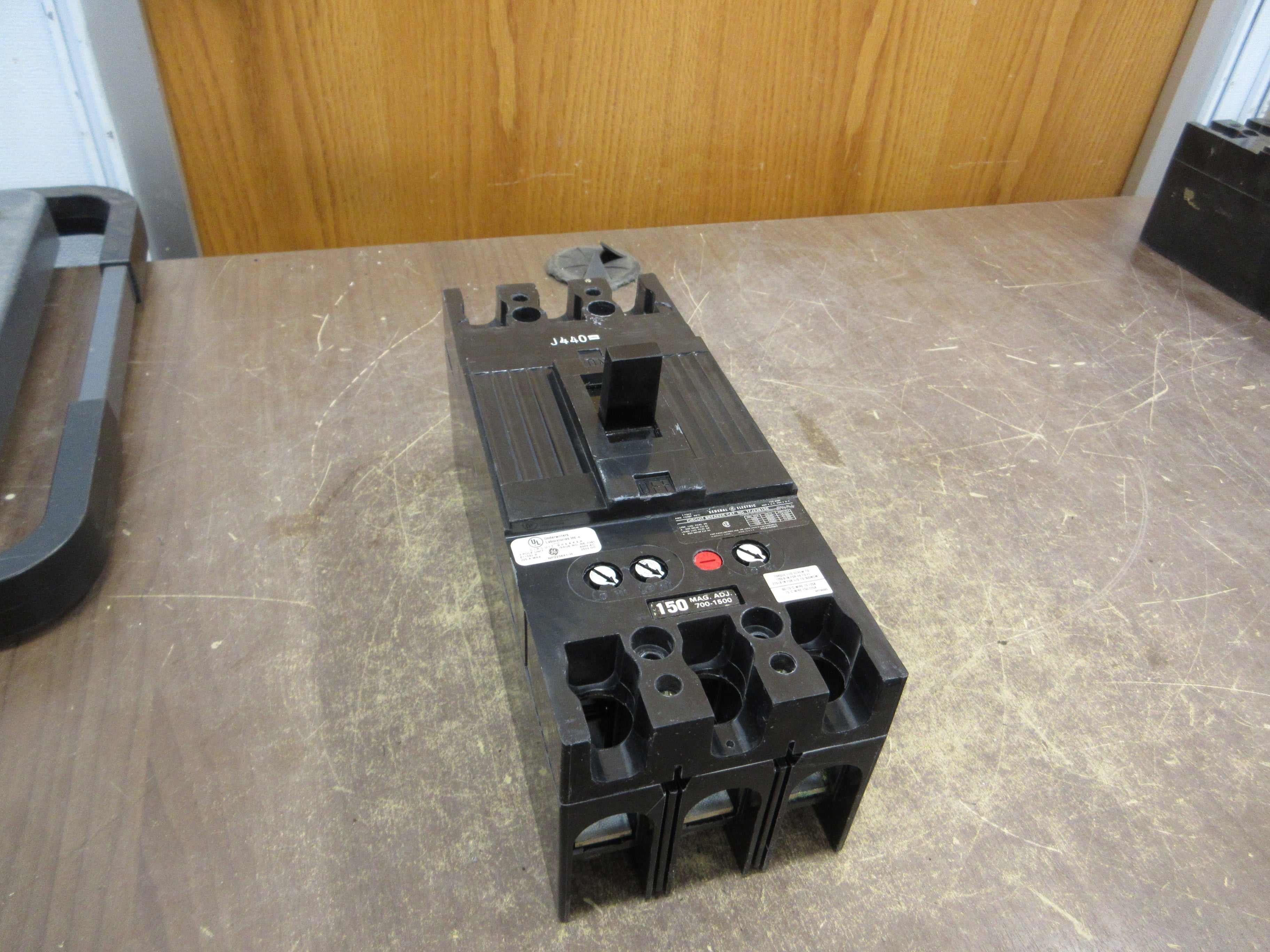 GE Circuit Breaker TFJ236150 150A 600V 3P Used