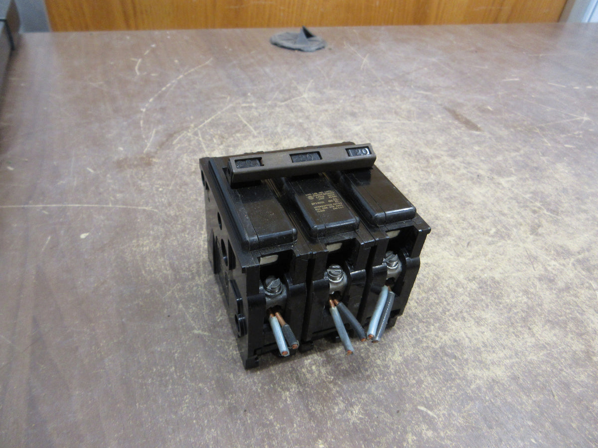 ITE Clip-On Circuit Breaker QP3-B020 20A 240V 3P Used