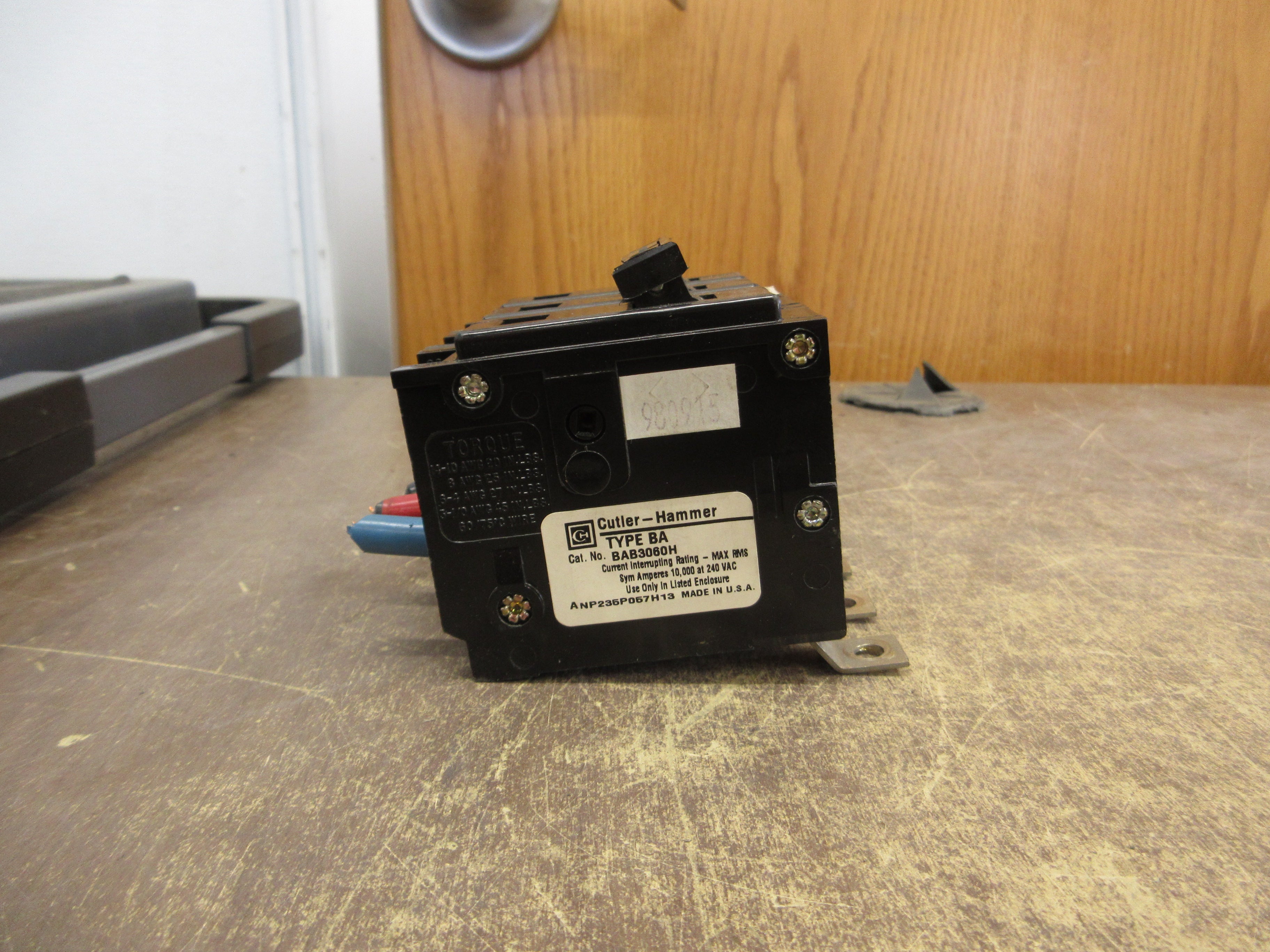 Cutler-Hammer Type BA Bolt-On Circuit Breaker BAB3060H 60A 240V 3P Used