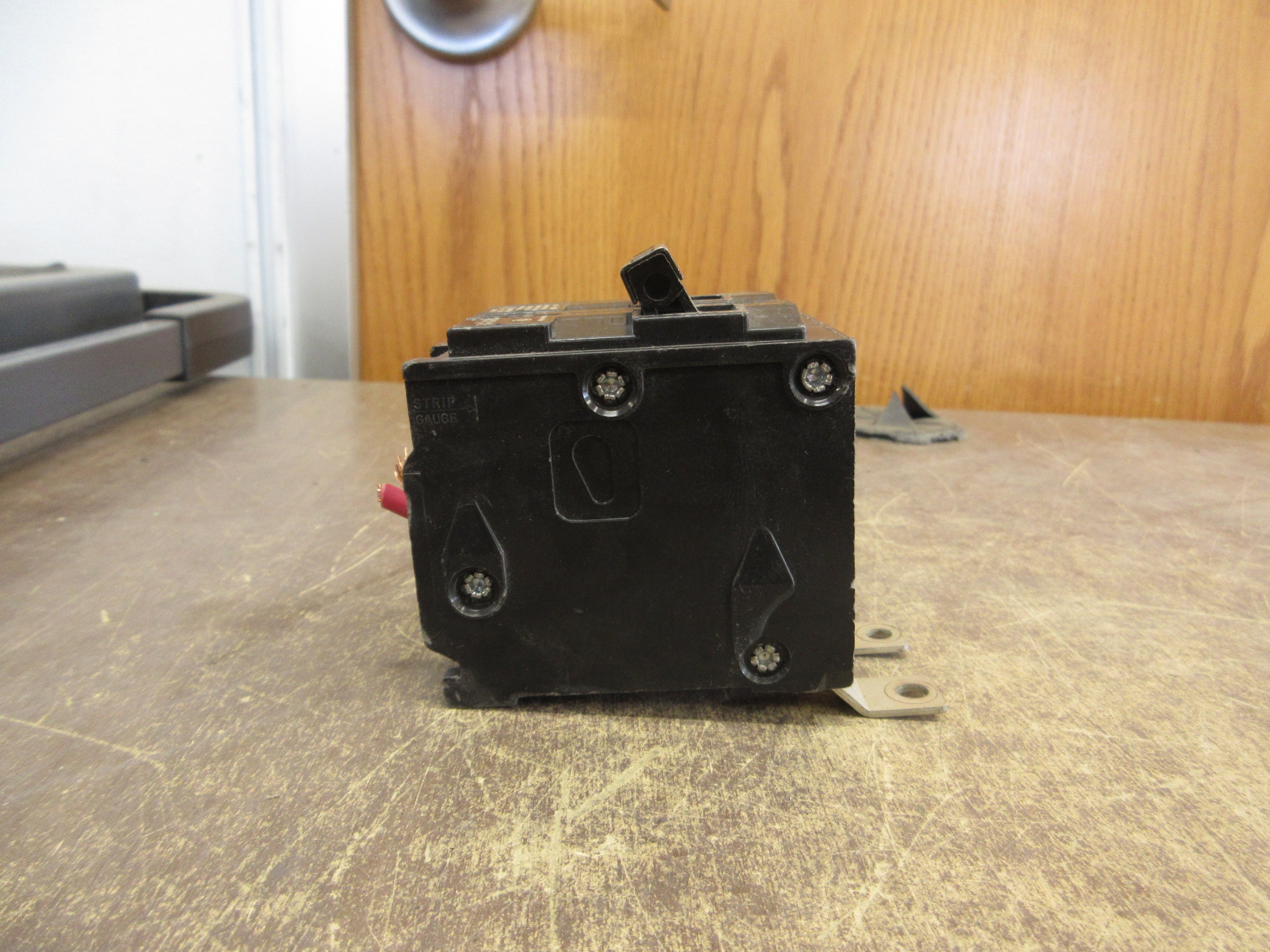 Siemens Type BL Bolt-On Circuit Breaker B230 30A 120/240V 2P Used