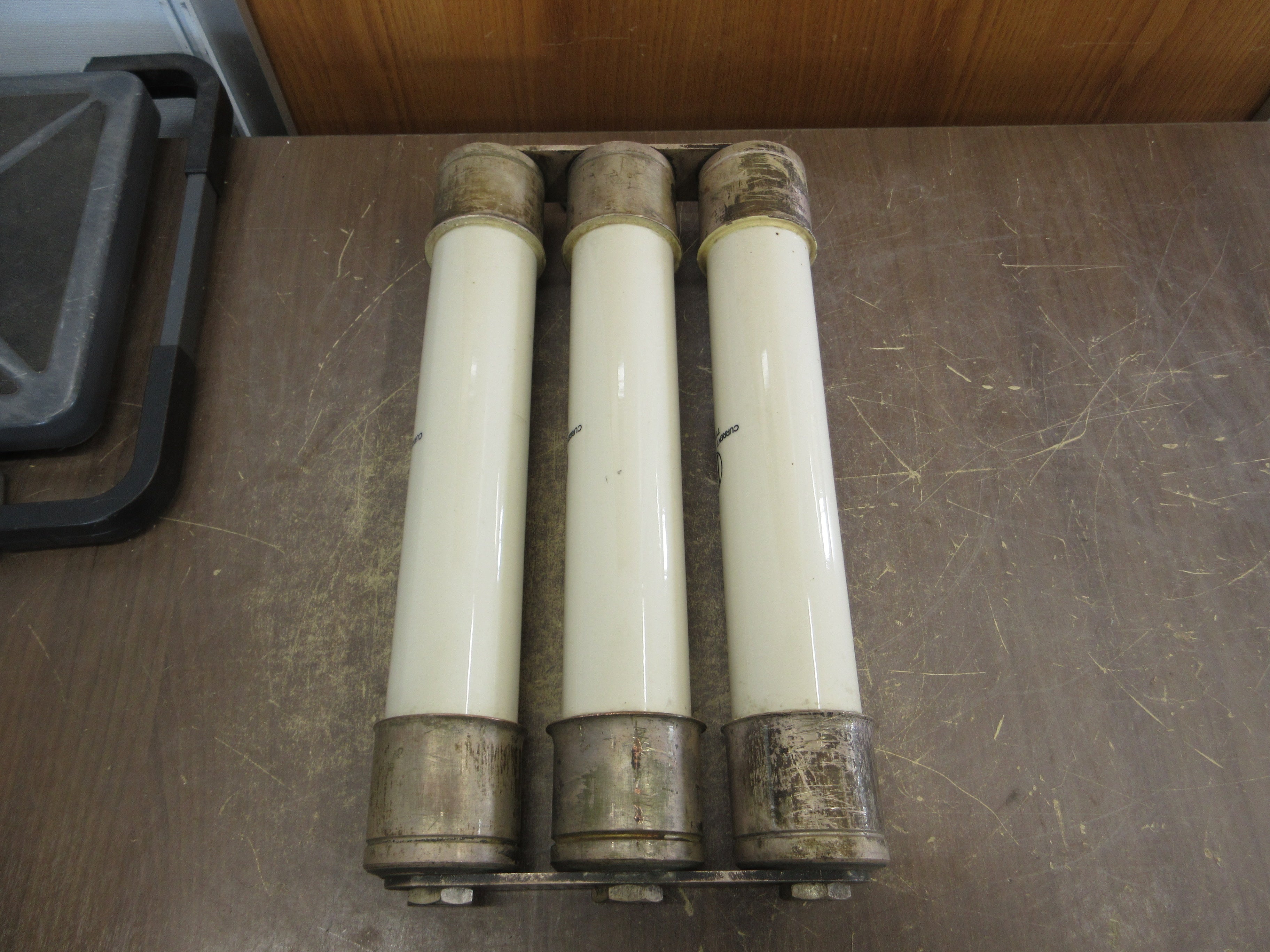 ITE Fuse 427552 125E 13.8kV Used