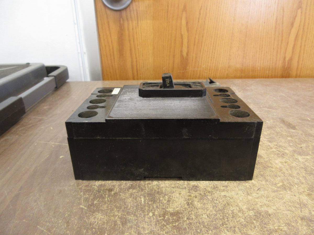 ITE Circuit Breaker QJ3-B225 225A 240V 3P Used