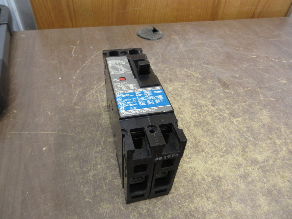Siemens ITE Sentron Circuit Breaker ED42B030 30A 480V 2P Used