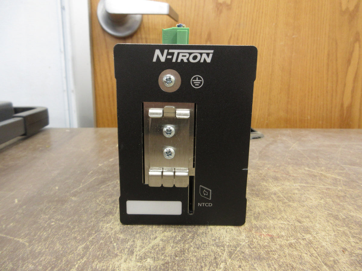 N-Tron Industrial Ethernet Switch 712FX4-ST 12-Port / (4) FX 10-49VDC Used