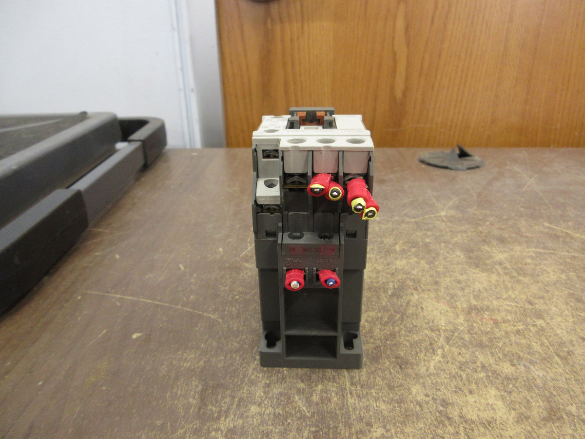 Cerus Industrial Mira Size 00 Contactor MRD-9b 24VDC Coil 25A 600V Used