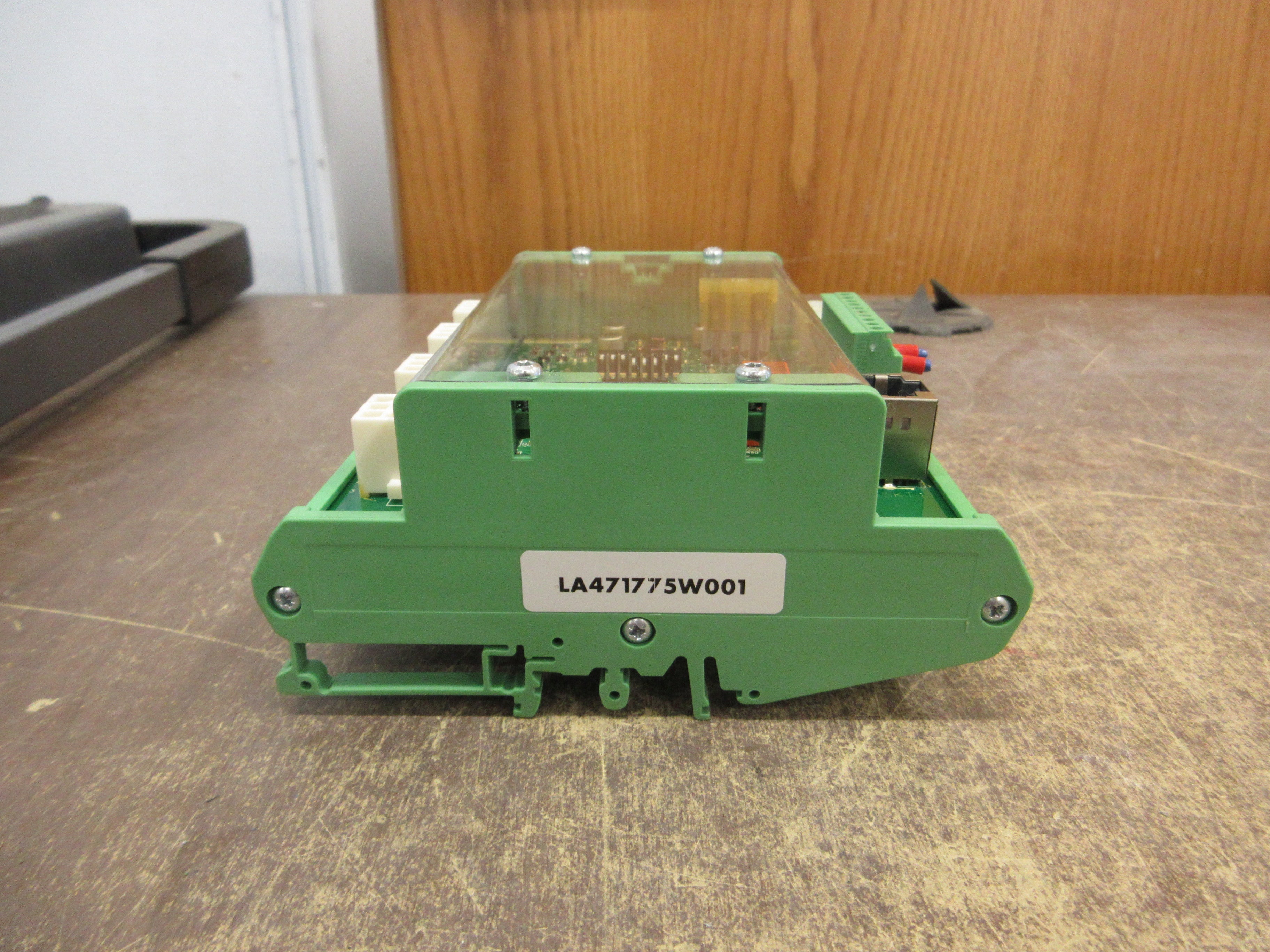 Parker Control Assembly LA471775W001 Used