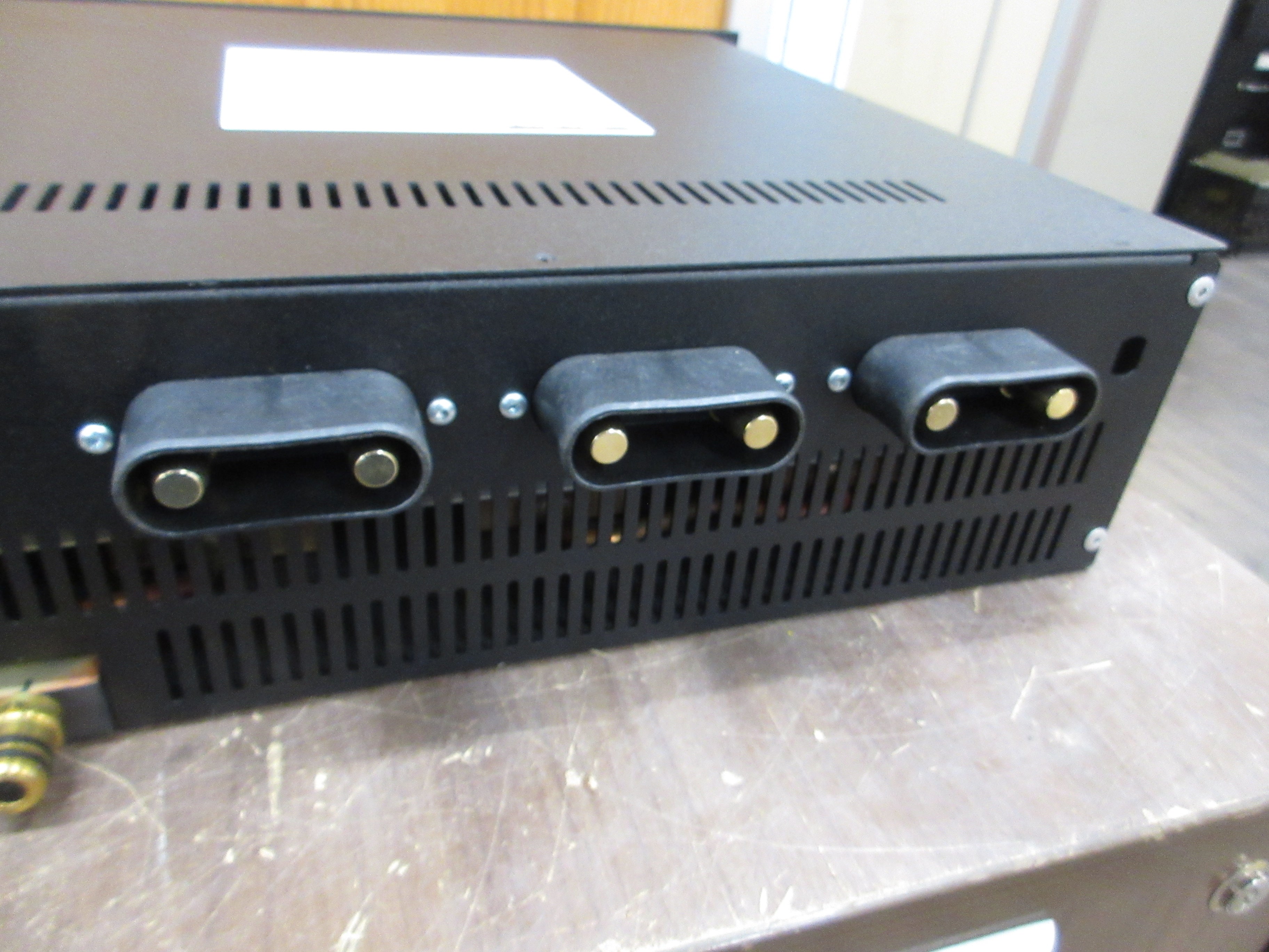 Parker 890GT Phase Module LA472957W790 Supply: 300-1200VDC Used