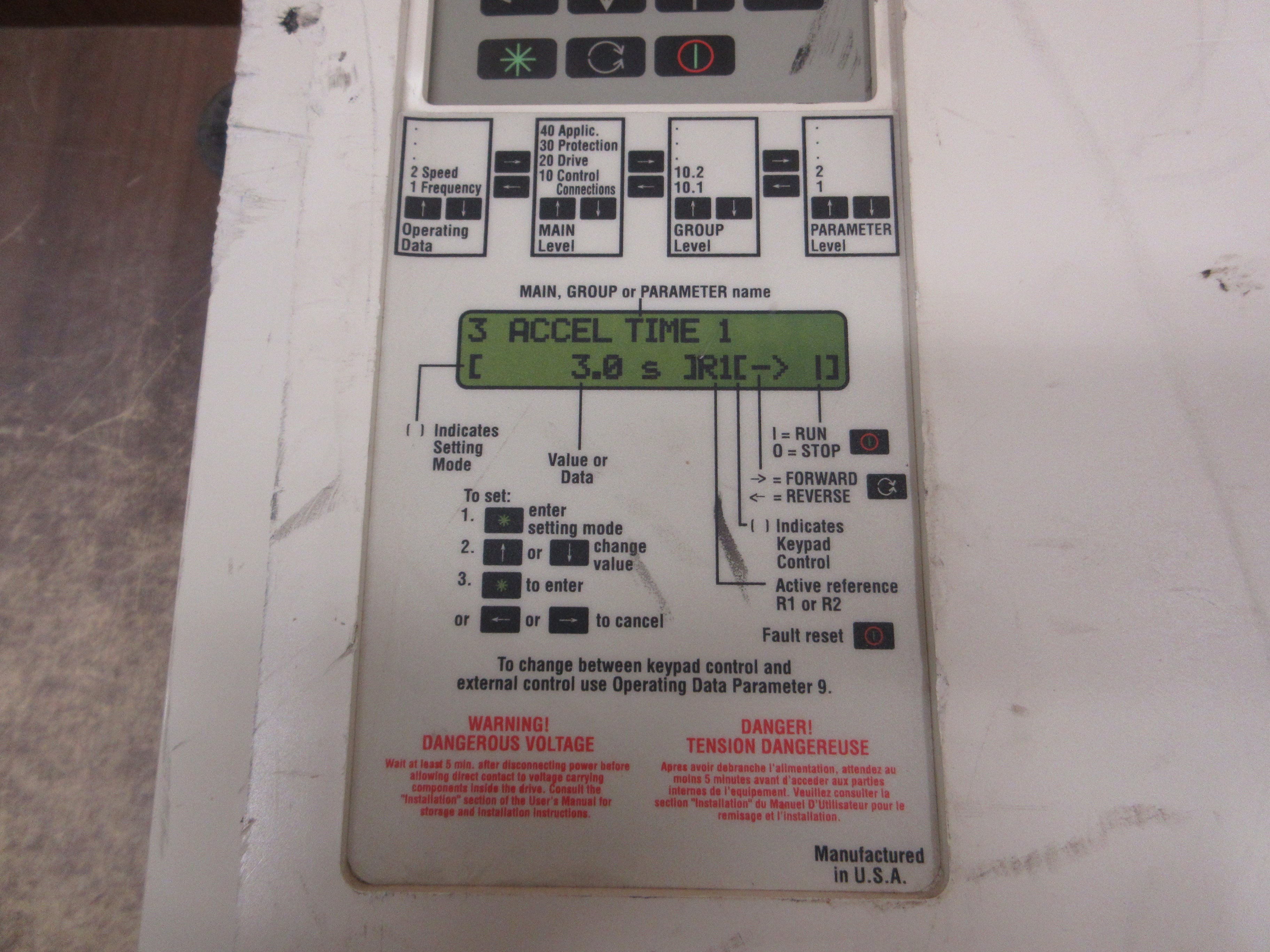 ABB ACH500 AC Drive ACH501-025-4-00P2 25HP 3Ph *Missing (1) Cover* Used