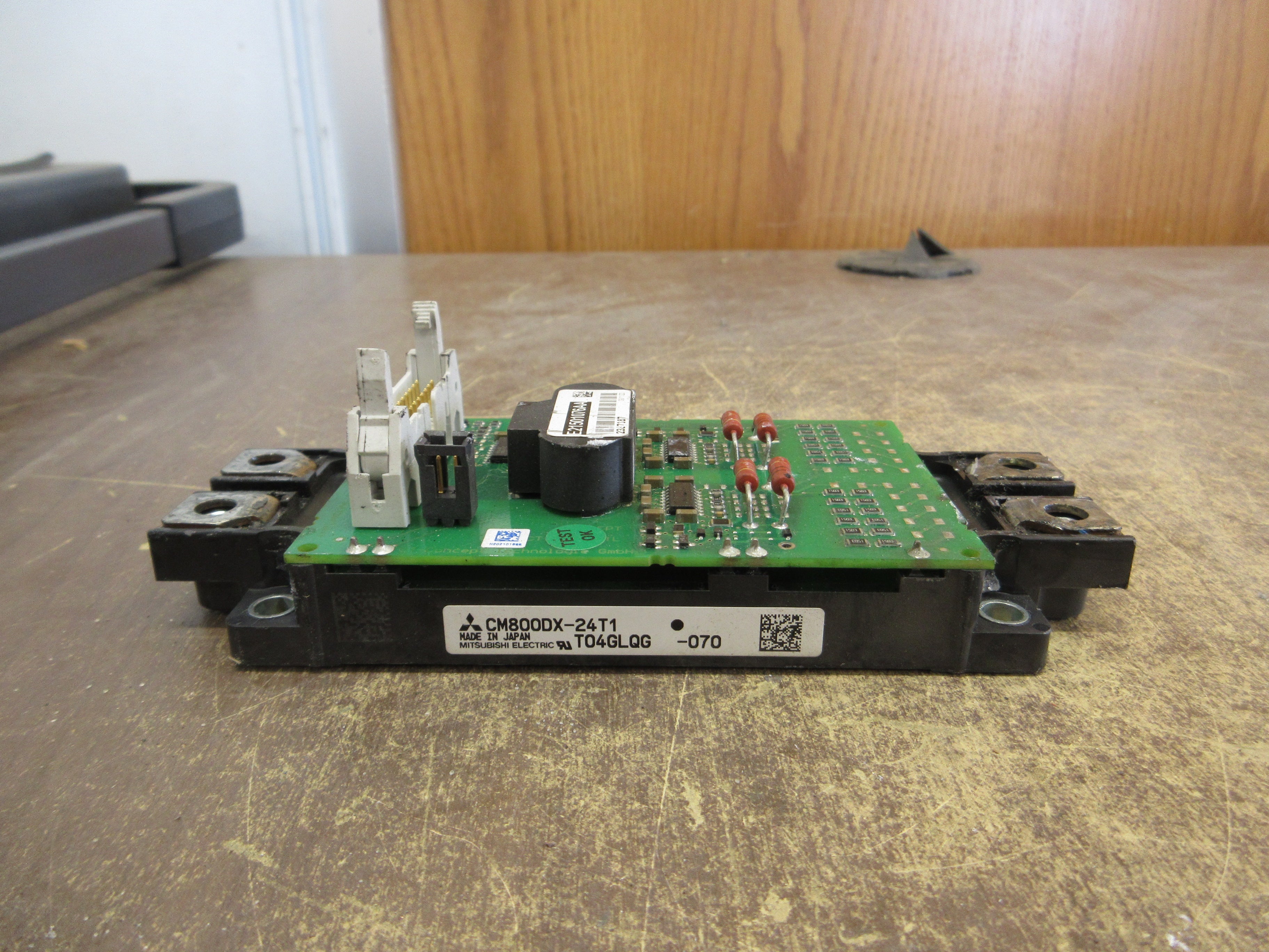 Mitsubishi IGBT Module CM800DX-24T1 w/ Control Board Used