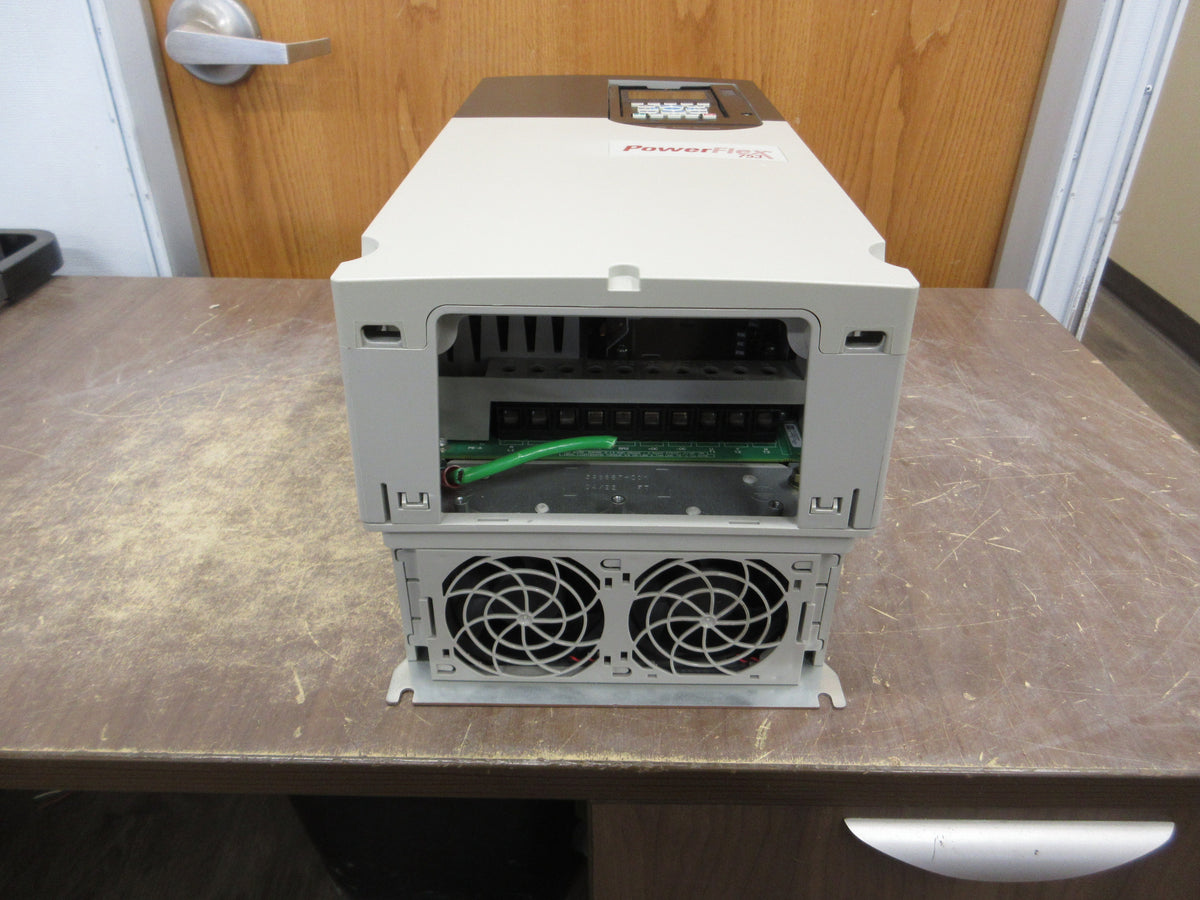 Allen-Bradley PowerFlex 753 AC Drive 20F11ND052JA0NNNNN 40HP 3Ph w/ Keypad Used