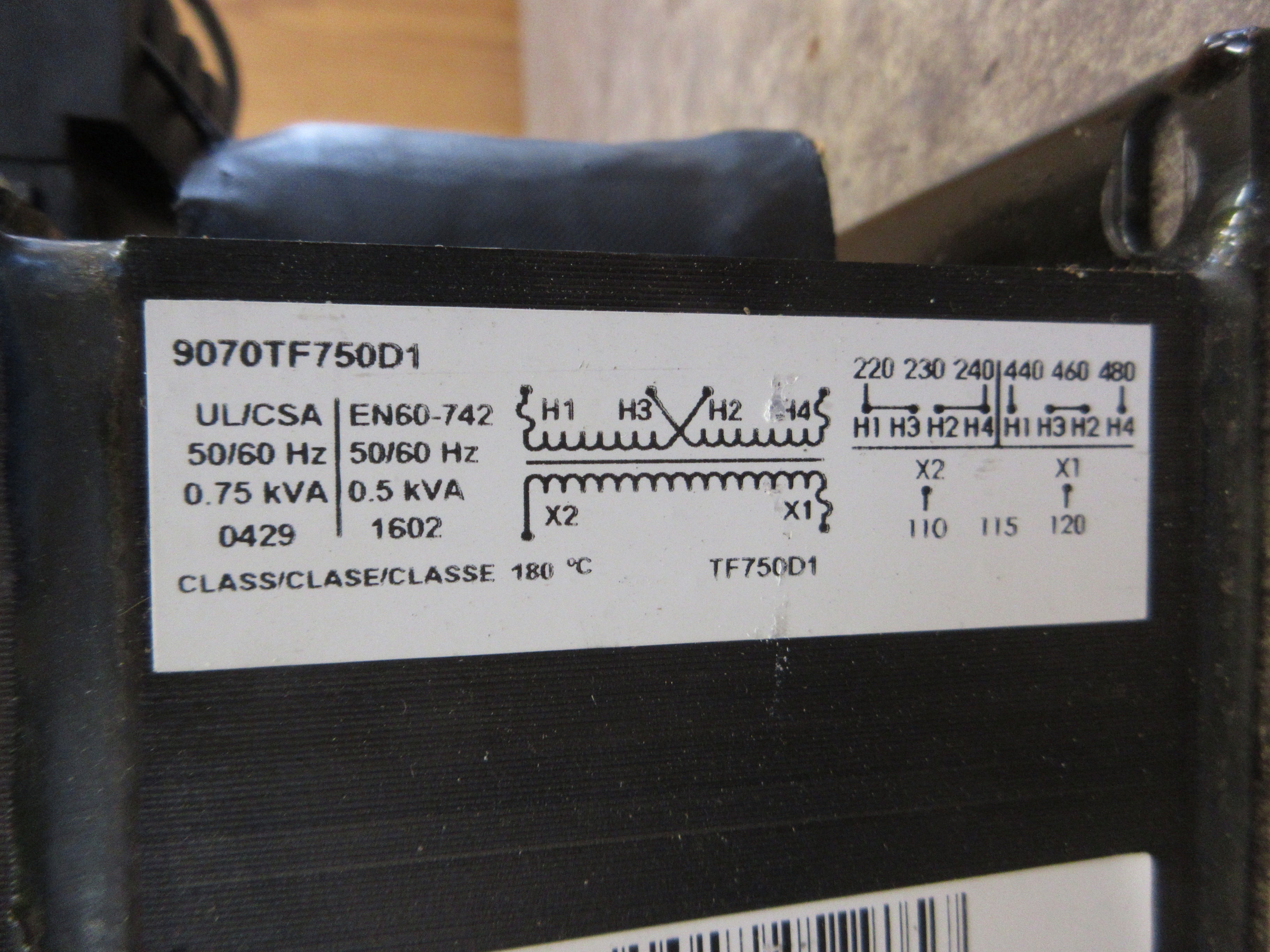 Square D Control Transformer 9070TF750D1 0.75KVA Pri: 240/480V Sec:120V Used