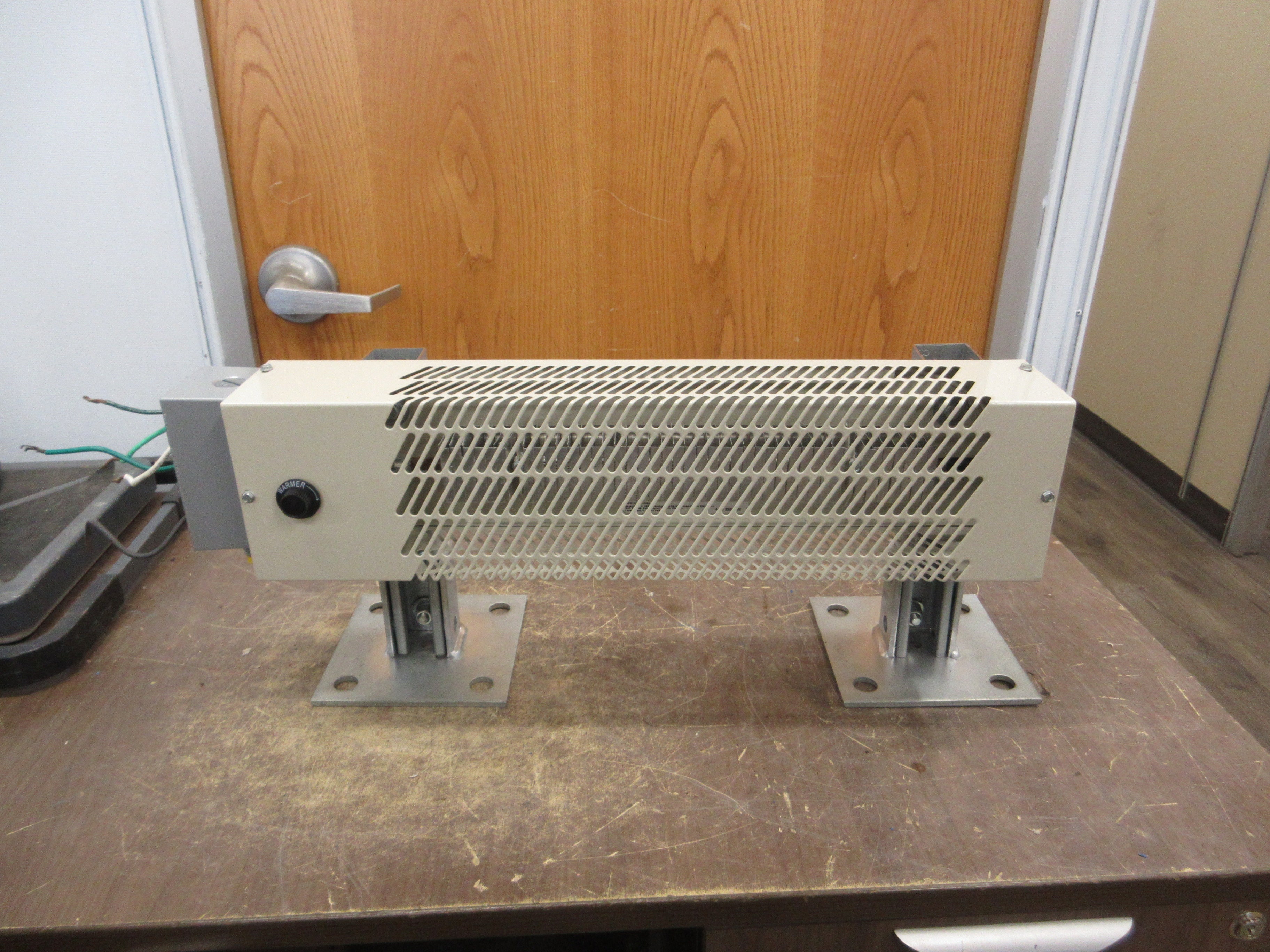 Dayton Utility Heater 2YV13 120/208/240V 500/375/500W Used