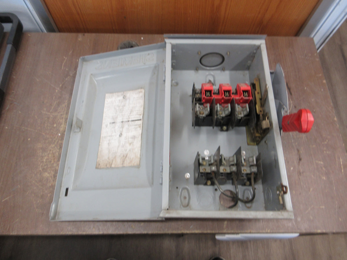 Siemens Fusible 3R Safety Switch / Disconnect HF362R 60A 600V 3P Used