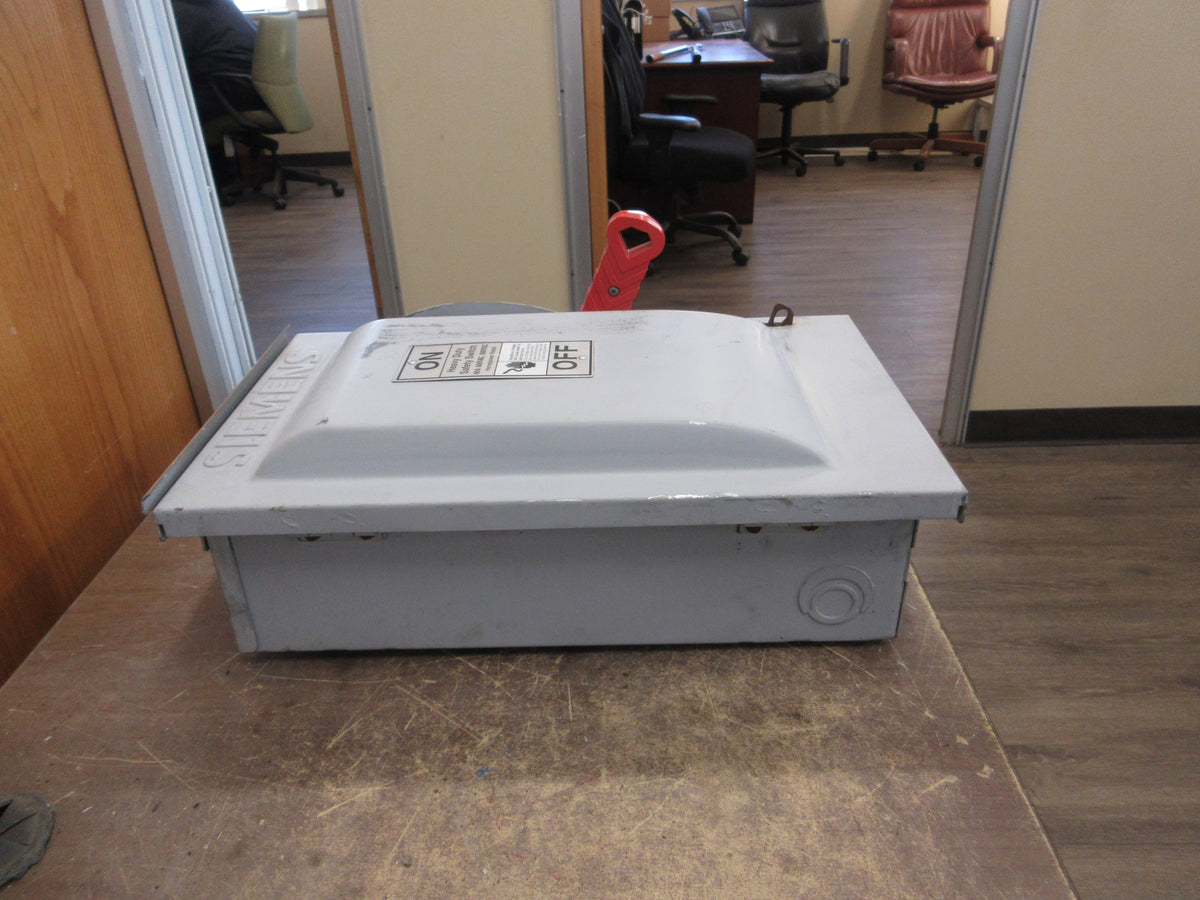 Siemens Fusible 3R Safety Switch / Disconnect HF362R 60A 600V 3P Used