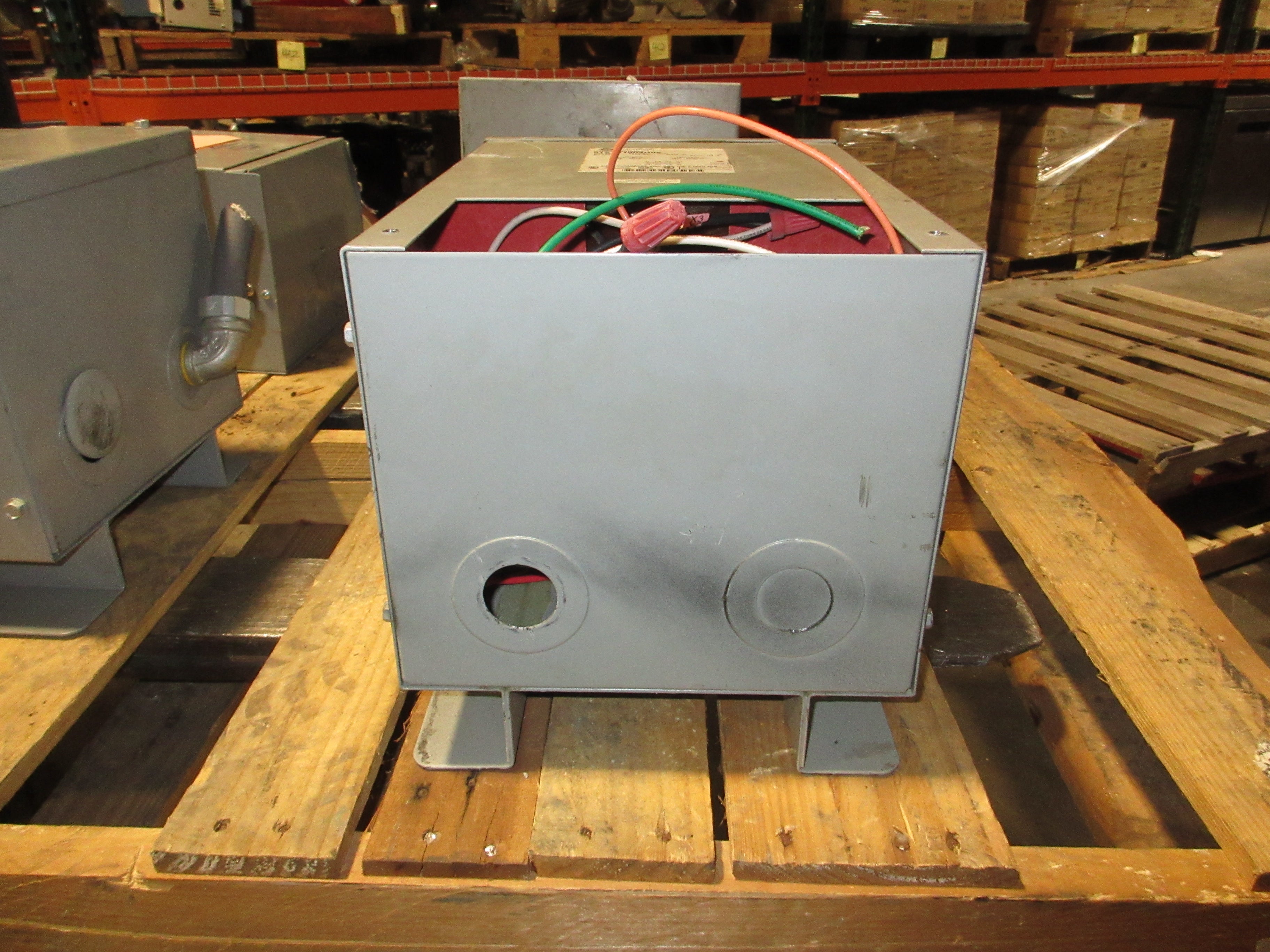 GE Type QMS 3R Transformer 9T21B1004G02 5kVA Pri: 240/480V Sec: 120/240V 1Ph