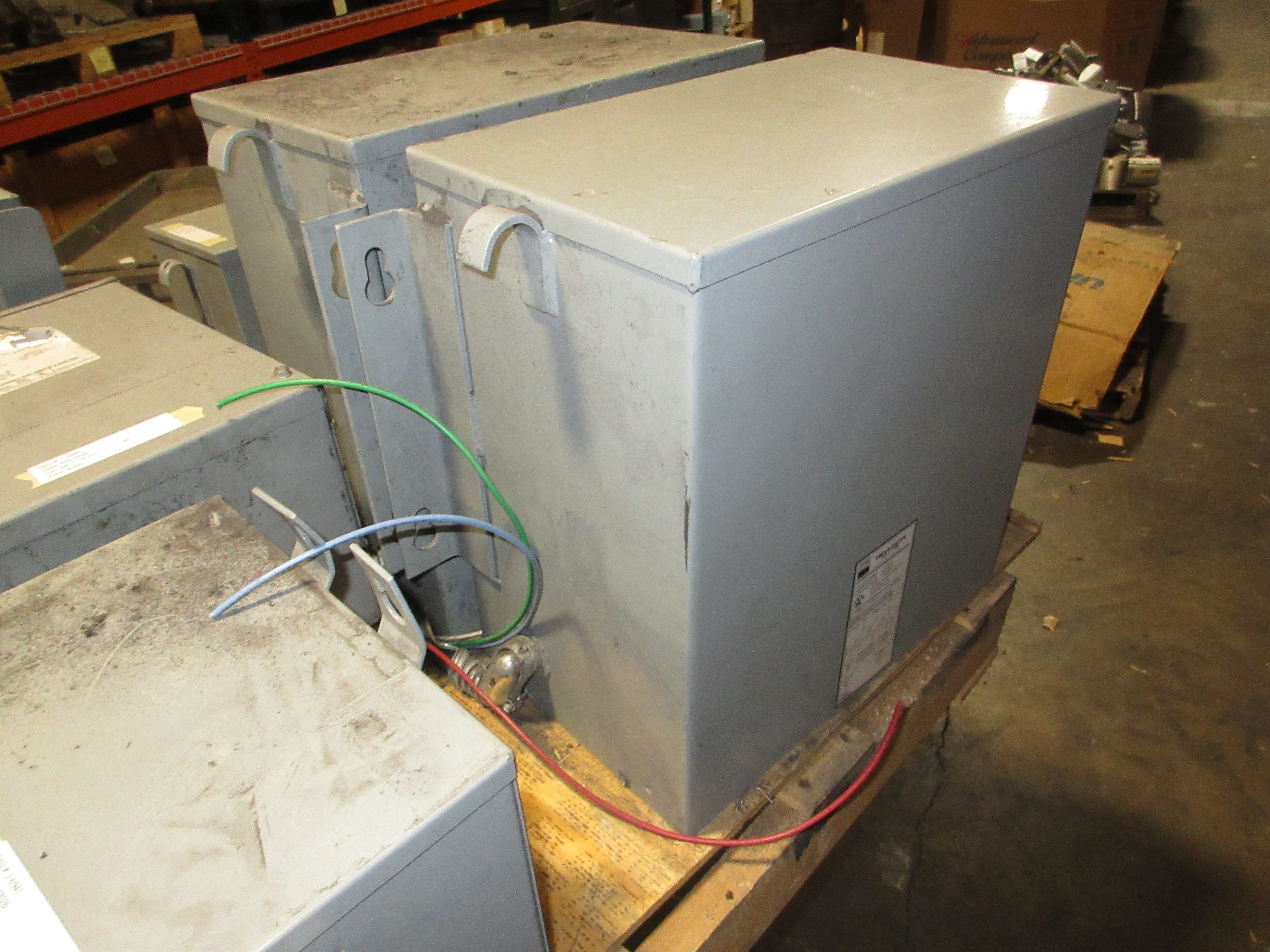 Hevi-Duty 3R Transformer HT5F9AS 9kVA Pri: 480V Sec: 240/120V 3Ph 60Hz Used