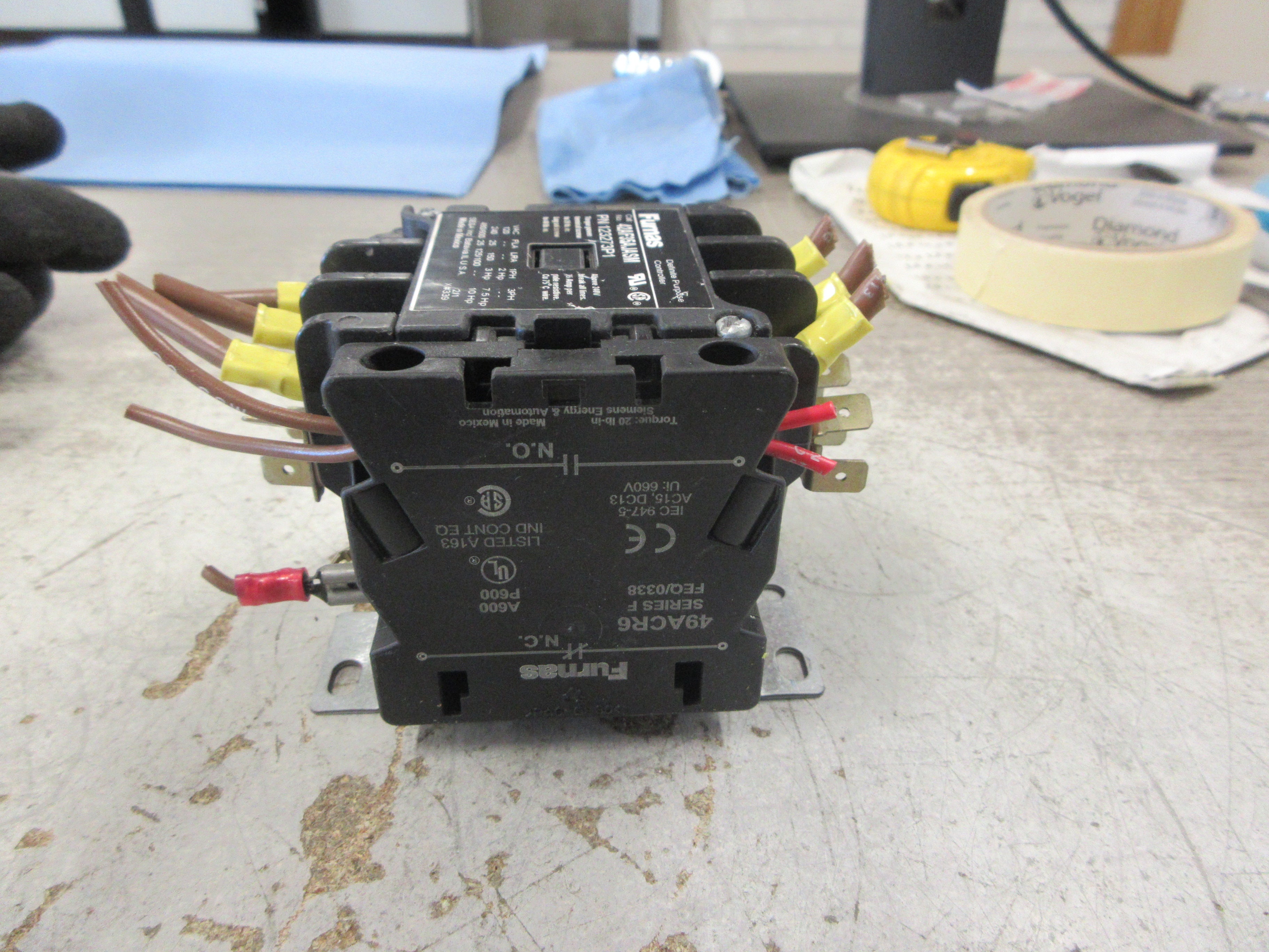 Furnas Definite Purpose Contactor 42AF35AJASM 24V Coil 25A 600V Used