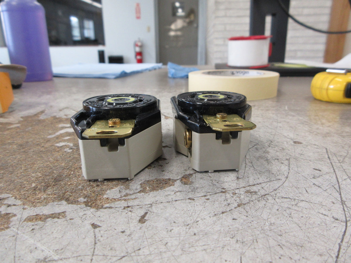 Hubbell Twist-Lock Receptacle HBL2310 20A 125V 2P 3W Nema L5-20R *Lot of 2*