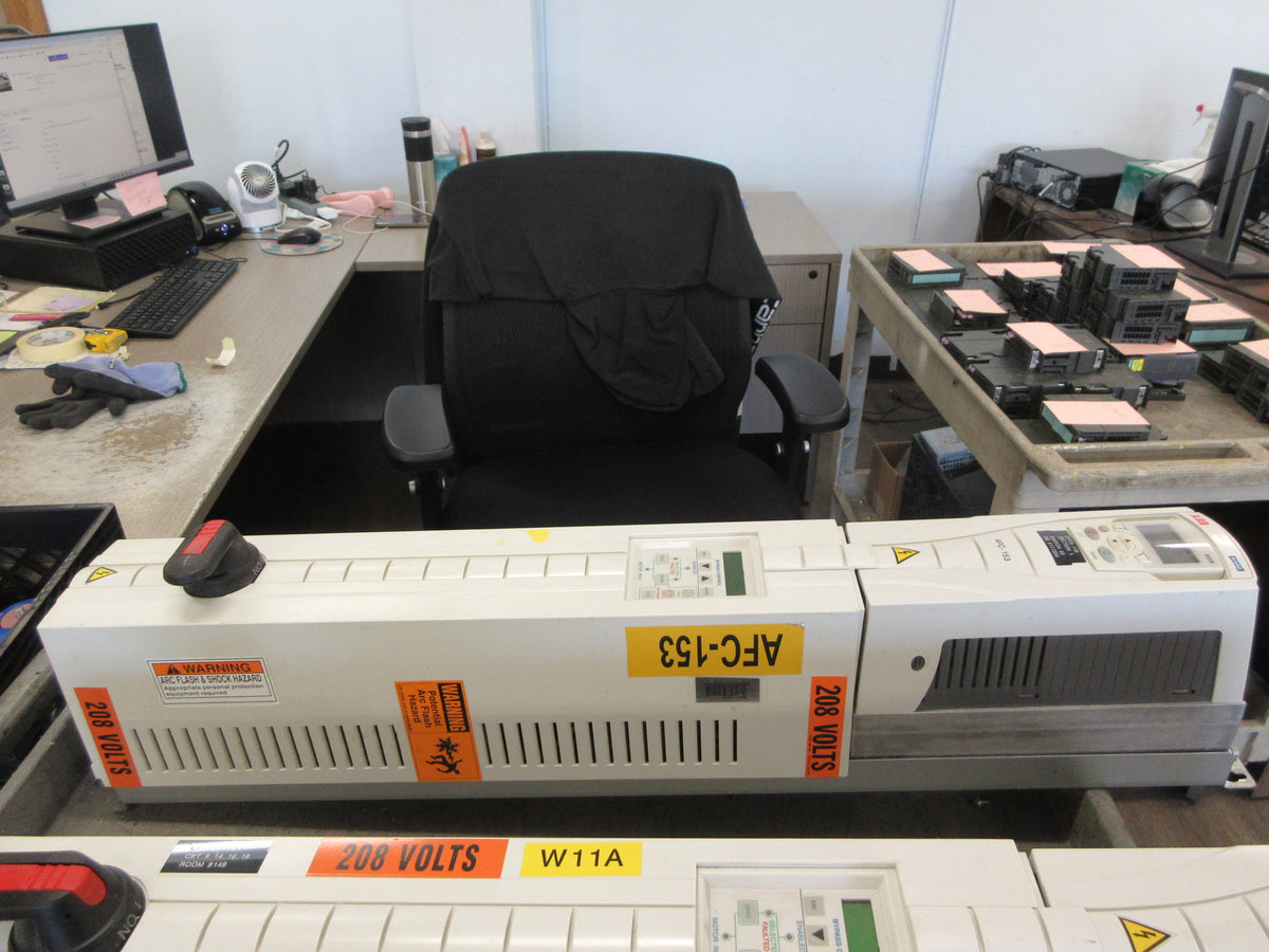 ABB ACH550 AC Drive w/ Bypass ACH550-VCR-012A-2+F267 3HP 3Ph w/ Keypad Used