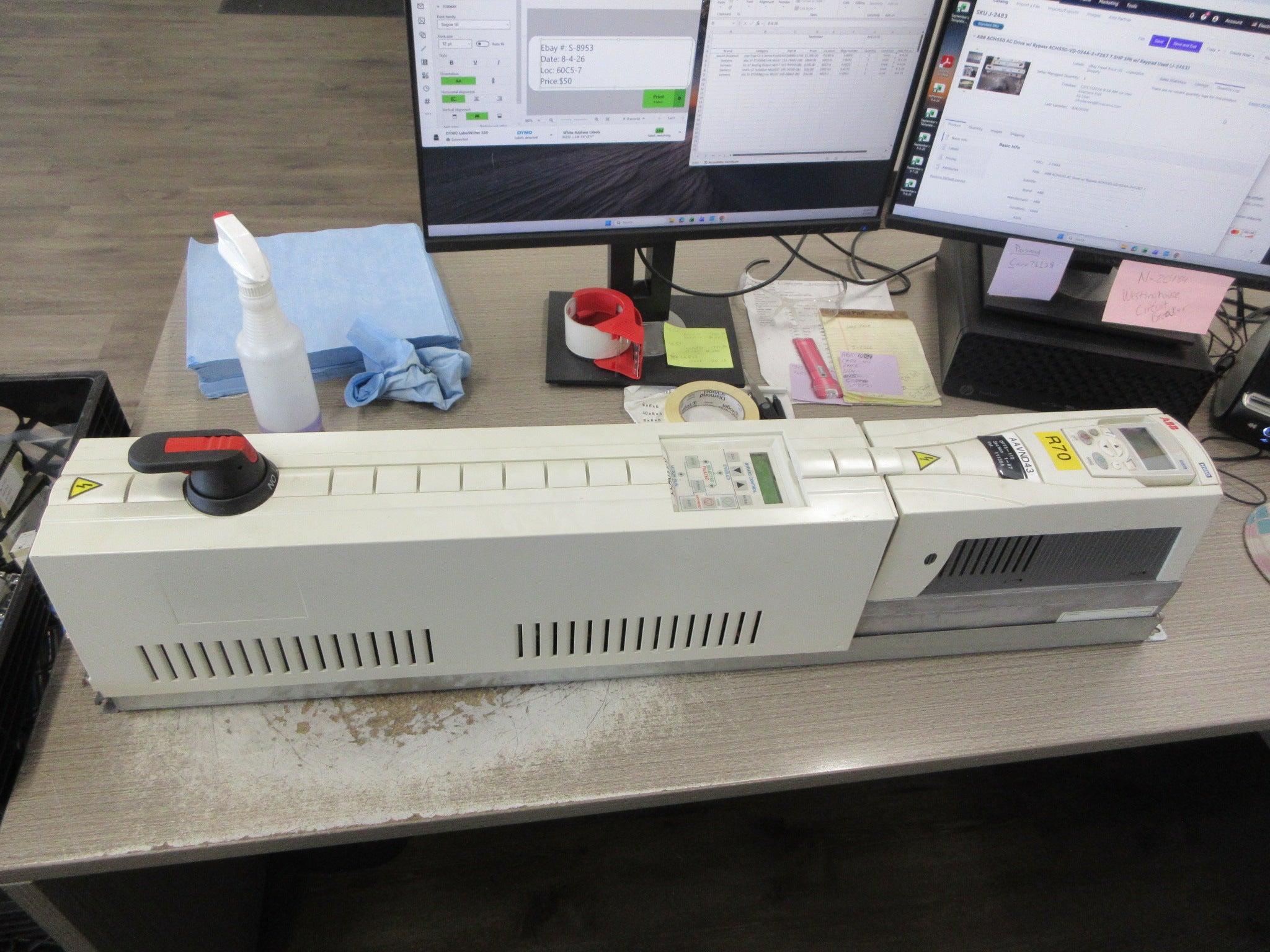 ABB ACH550 AC Drive w/ Bypass ACH550-VCR-012A-2+F267 3HP 3Ph w/ Keypad Used
