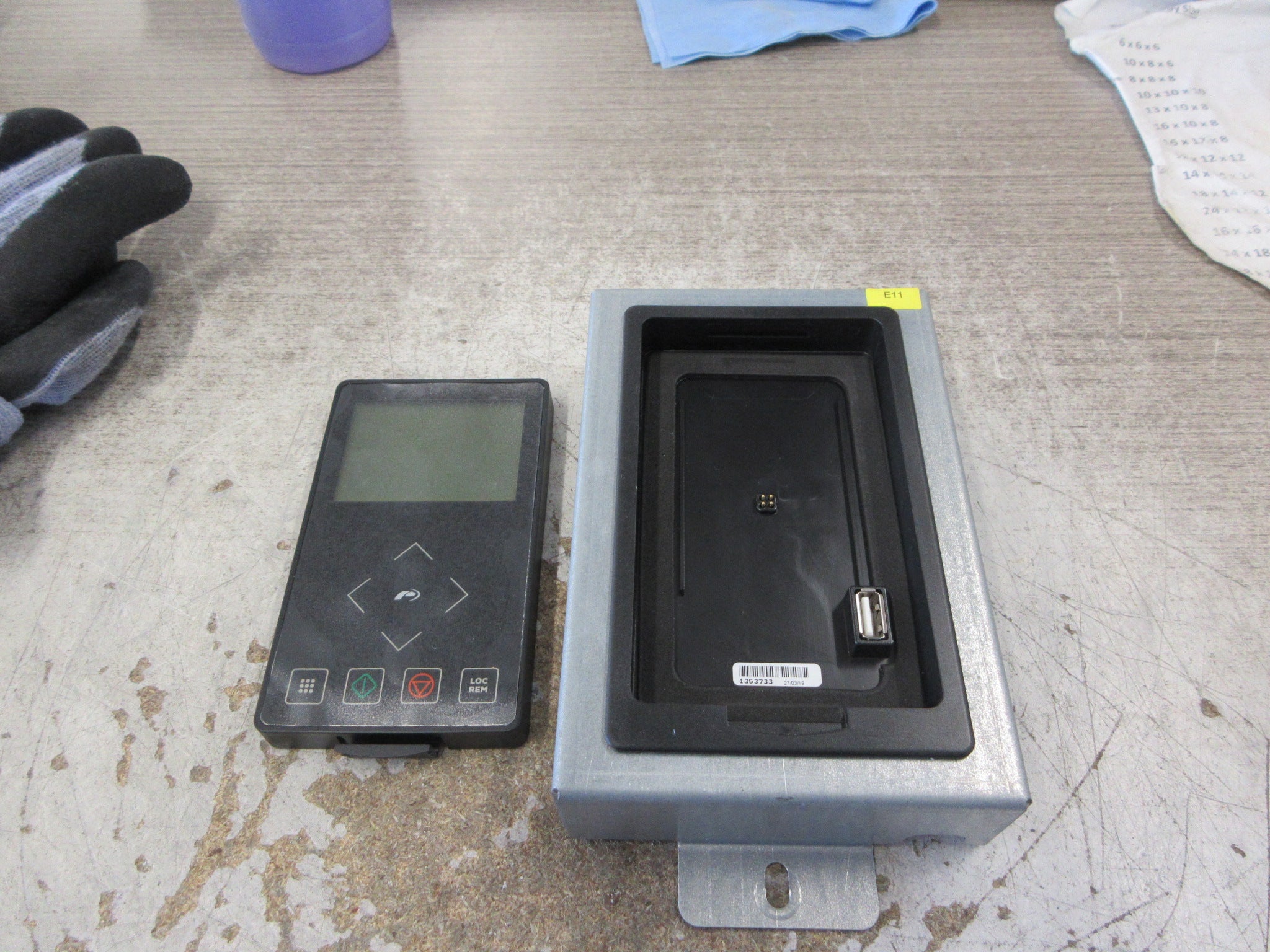 Power Electronics Freesun Keypad FP2500KU000001 w/ Mount Used