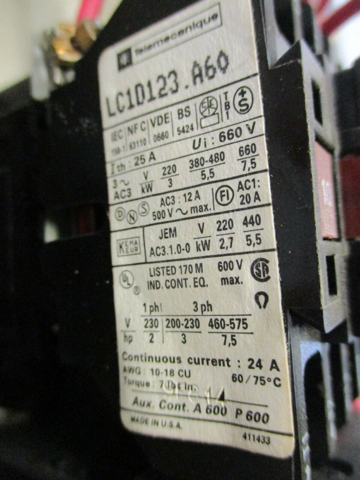 Telemecanique Enclosed Starter LE1D123F0705 110-120V Coil Type 4X Enclosure Used