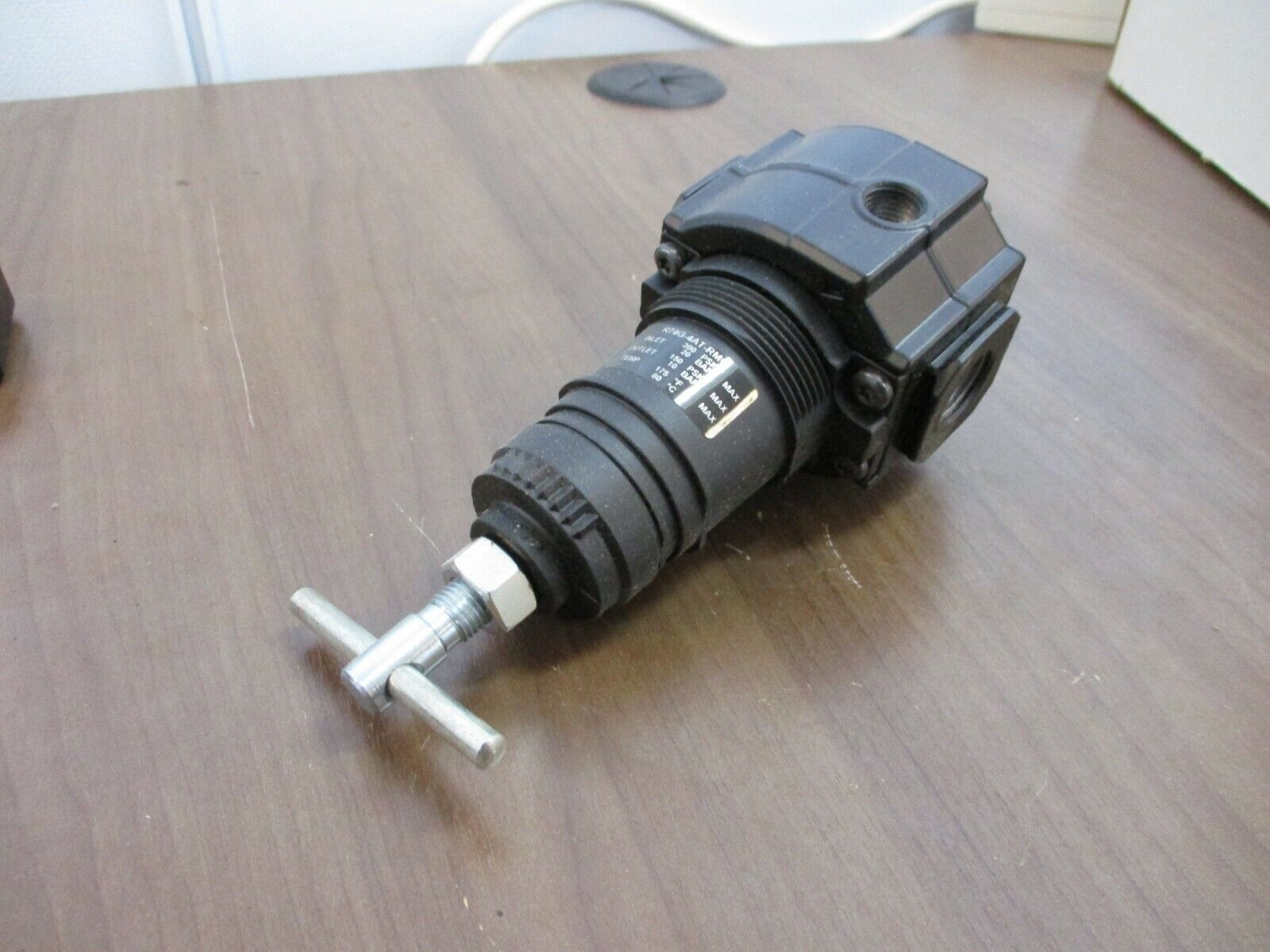 Norgren Regulator R74G-4ST-RMG Inlet: 300 PSIG Outlet: 150 PSIG Temp: 175°C